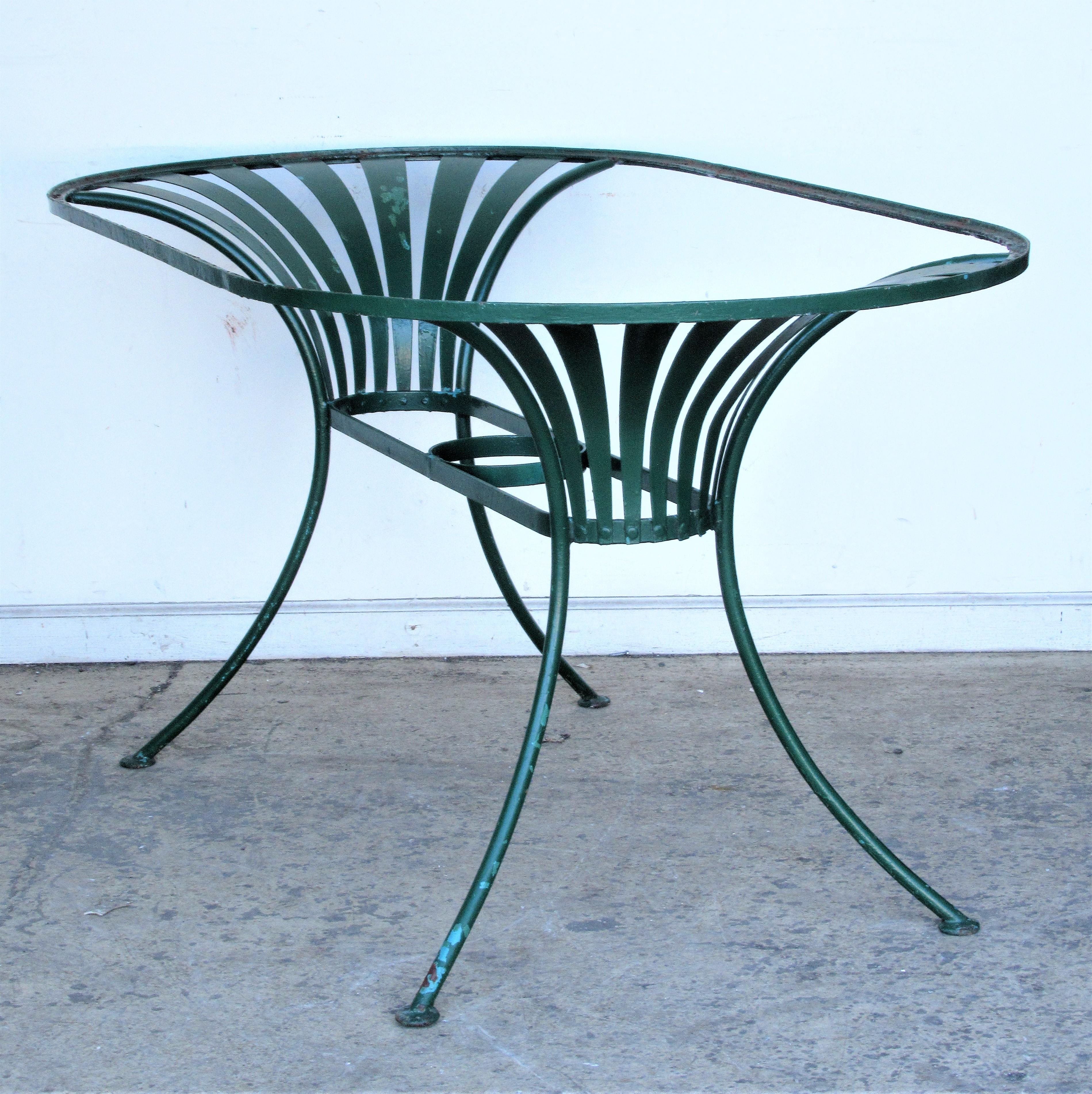  Spring Steel Garden Table and Chairs by Francois Carre In Good Condition In Rochester, NY