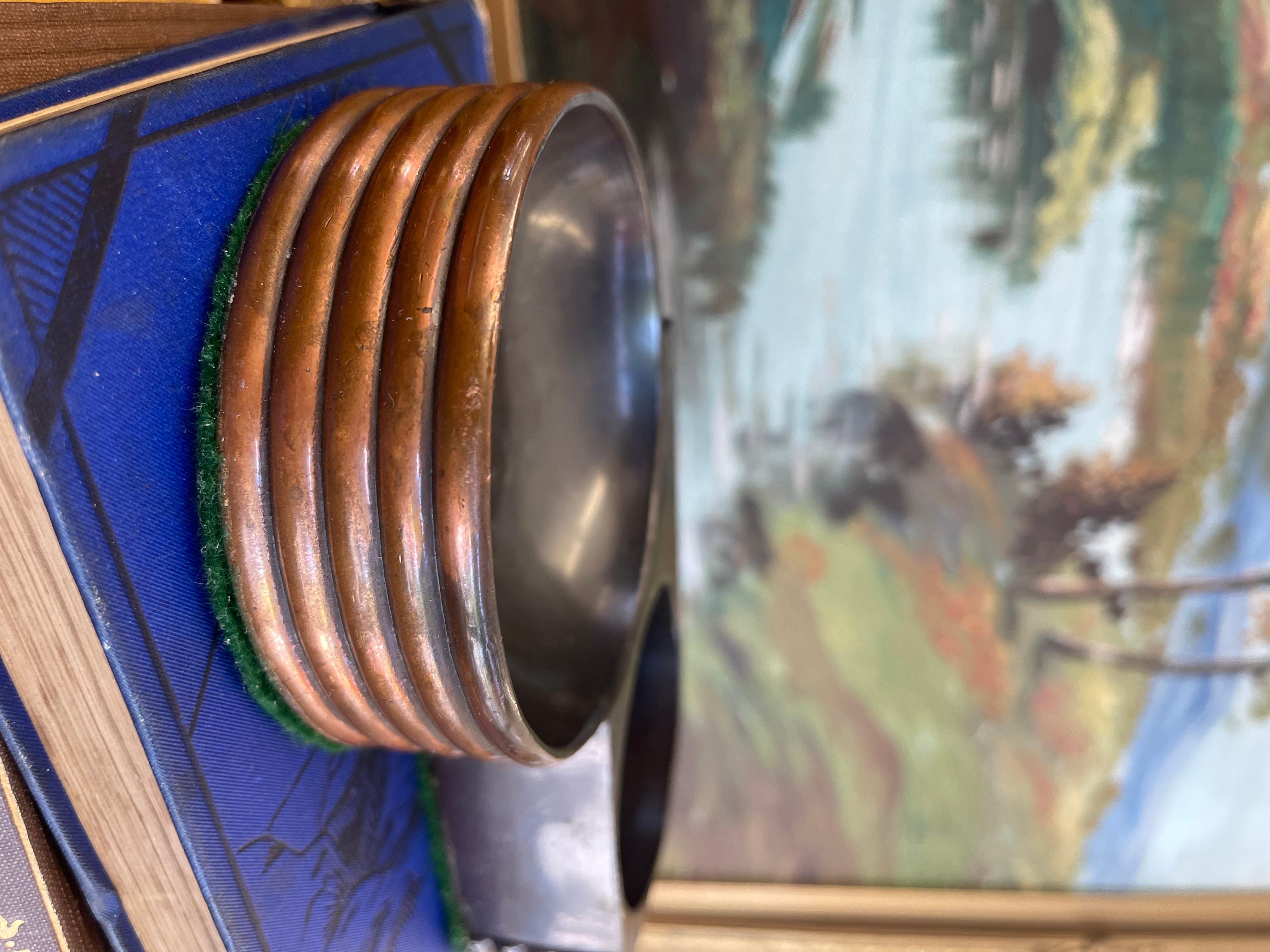 1930s Style Art Deco Machine Age Copper Toned and Bakelite Double Ashtray. For Sale 2