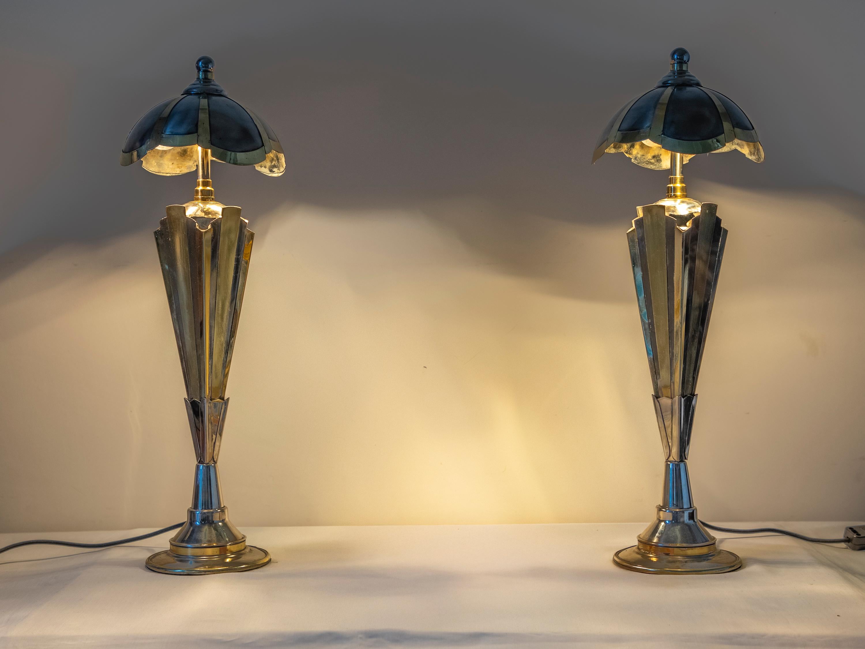 Lámparas de cúpula estilo años 30 Estilo Art Déco clásico de Sam Rush Latón en venta