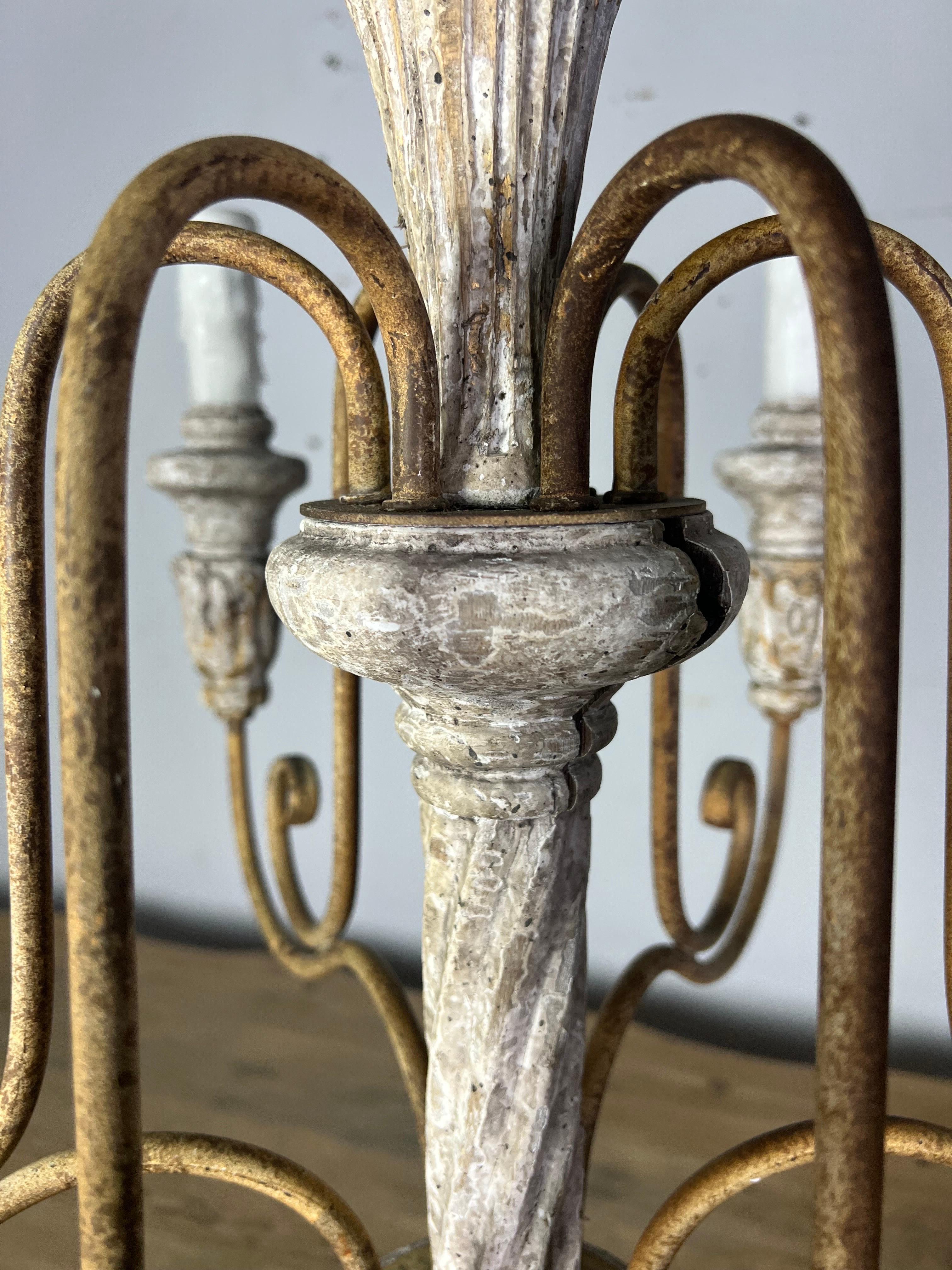 1930s Swedish Carved Wood Painted Chandelier In Distressed Condition For Sale In Los Angeles, CA