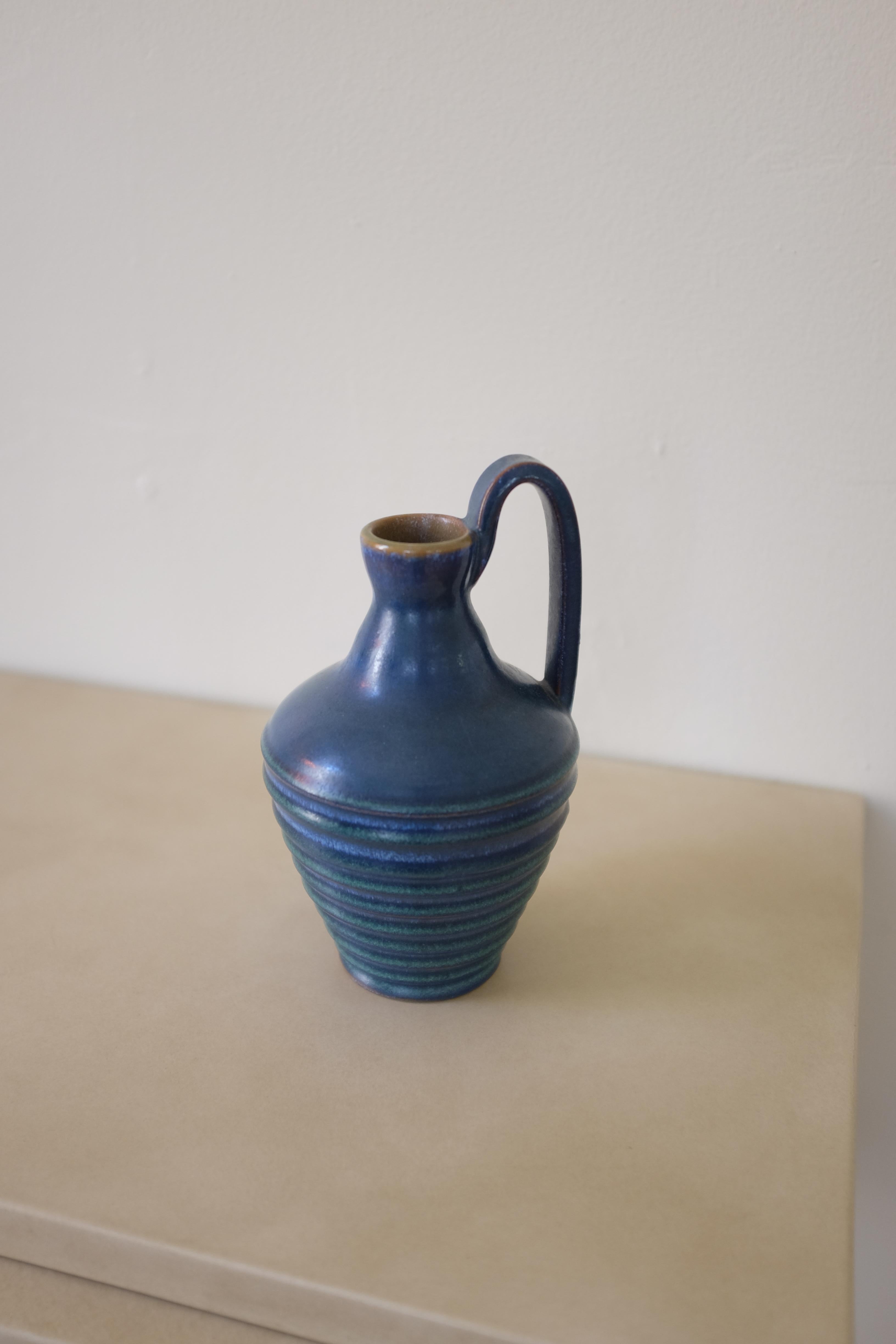 Svedese Vaso in ceramica svedese degli anni '30 in vendita