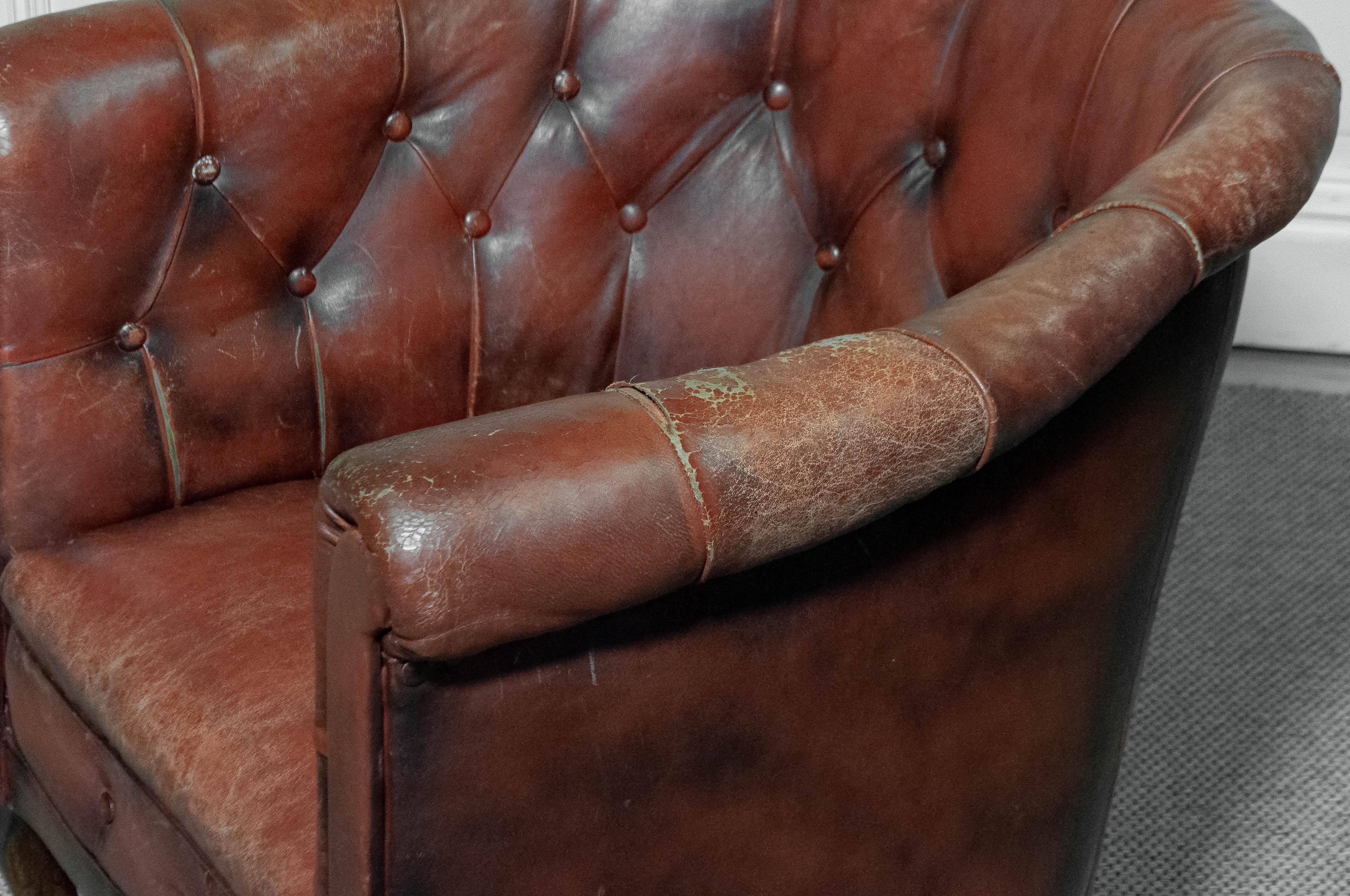1930s Swedish Chesterfield Club Chair – Tufted Leather & Cabriole Legs For Sale 1