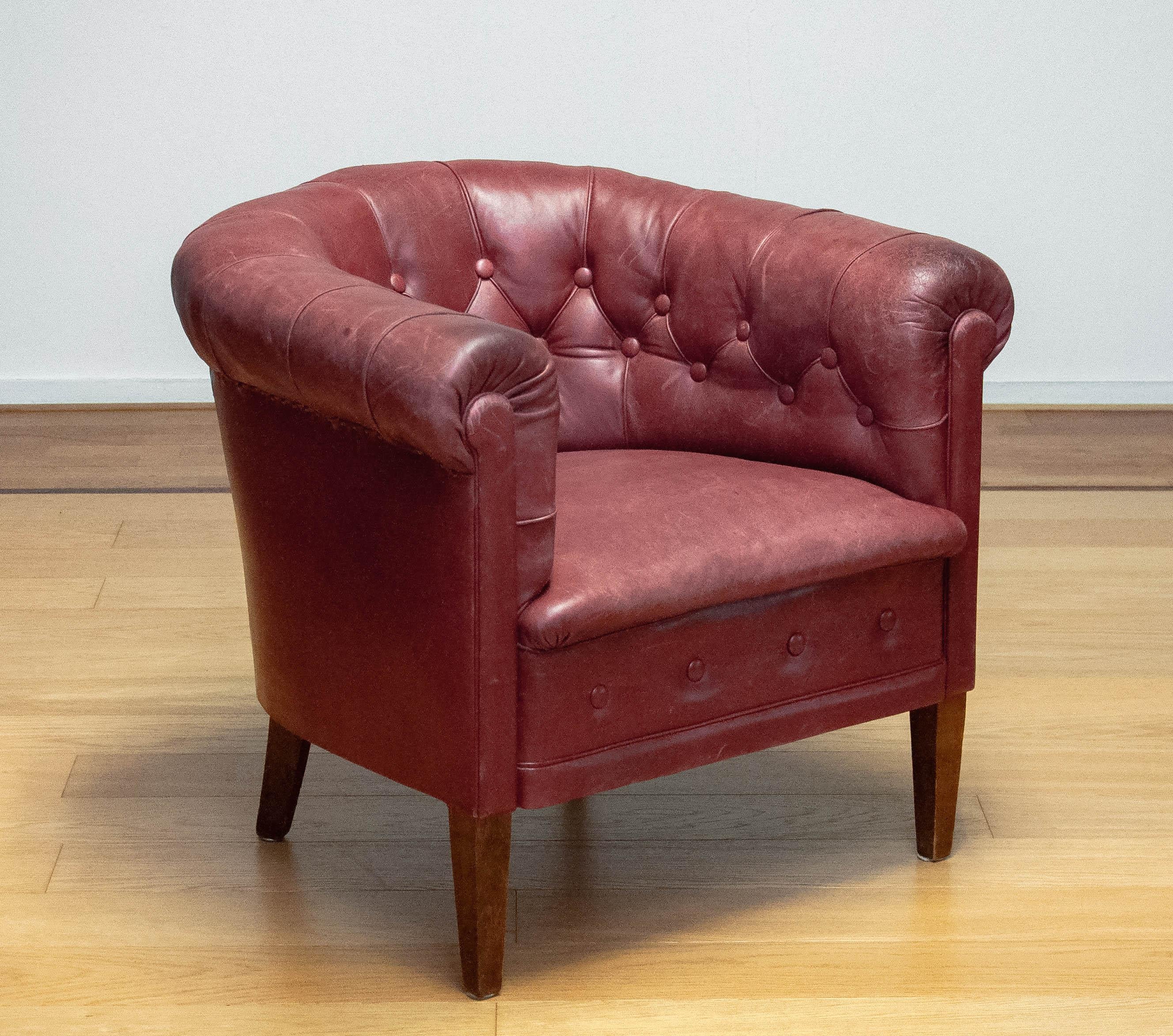 1930s Swedish Crimson Red Chesterfield Club / Lounge Chair in Patinated Leather For Sale 4