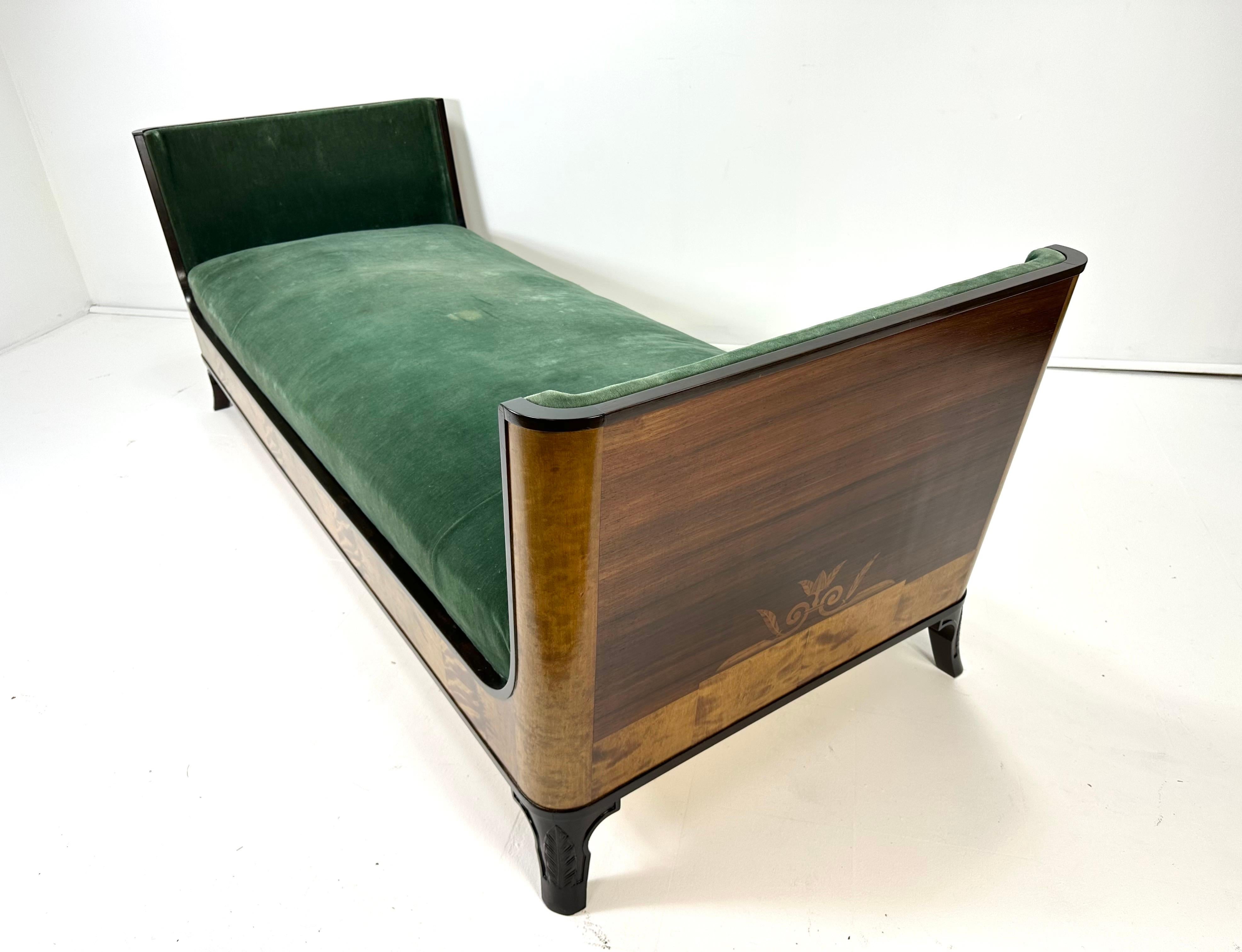 1930's Swedish Daybed For Sale 2