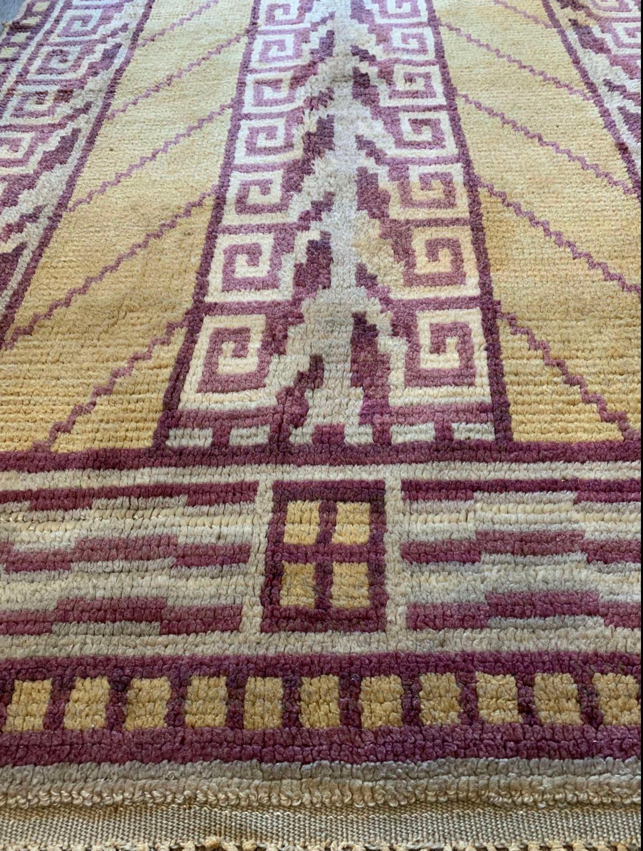 Tapis déco suédois des années 1930 avec motif de clé grecque Bon état - En vente à London, GB