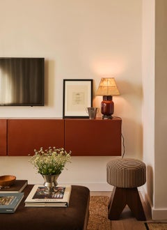 Jarrón de boca ancha con pie de peltre pulido GAB Tenn de los años 30 de Suecia