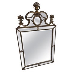 1930er Jahre Schwedischer Neoklassischer Messing Ormolu Blumenkorb Wandspiegel