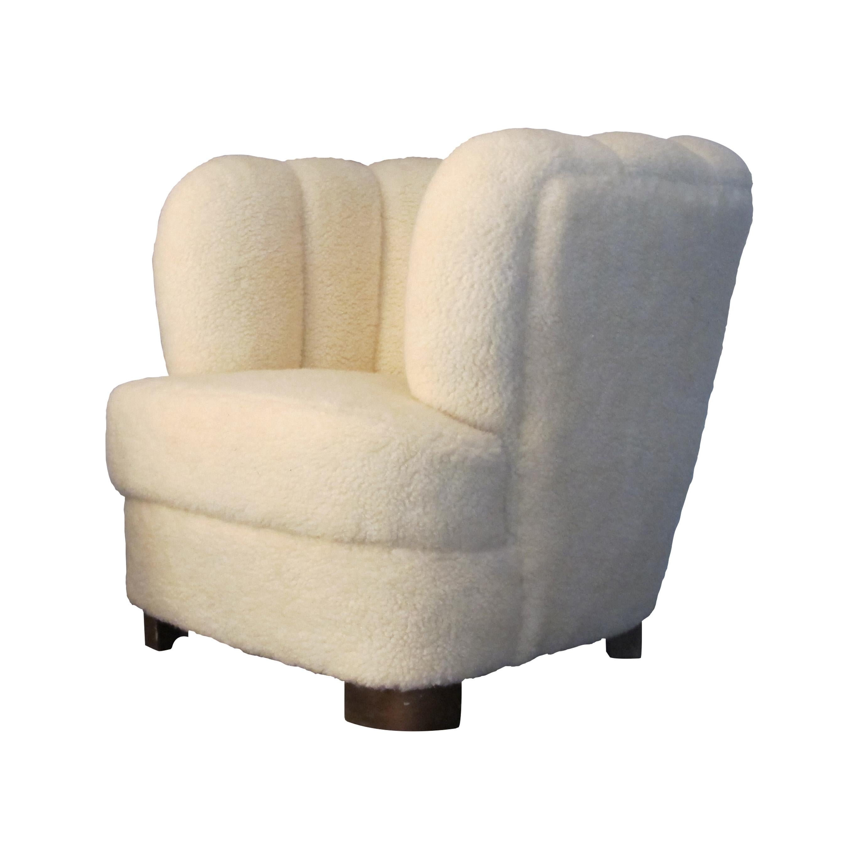 1930s Swedish Snug Art Deco Club Armchair Newly Upholstered in Lambskin Fabric In Good Condition In London, GB