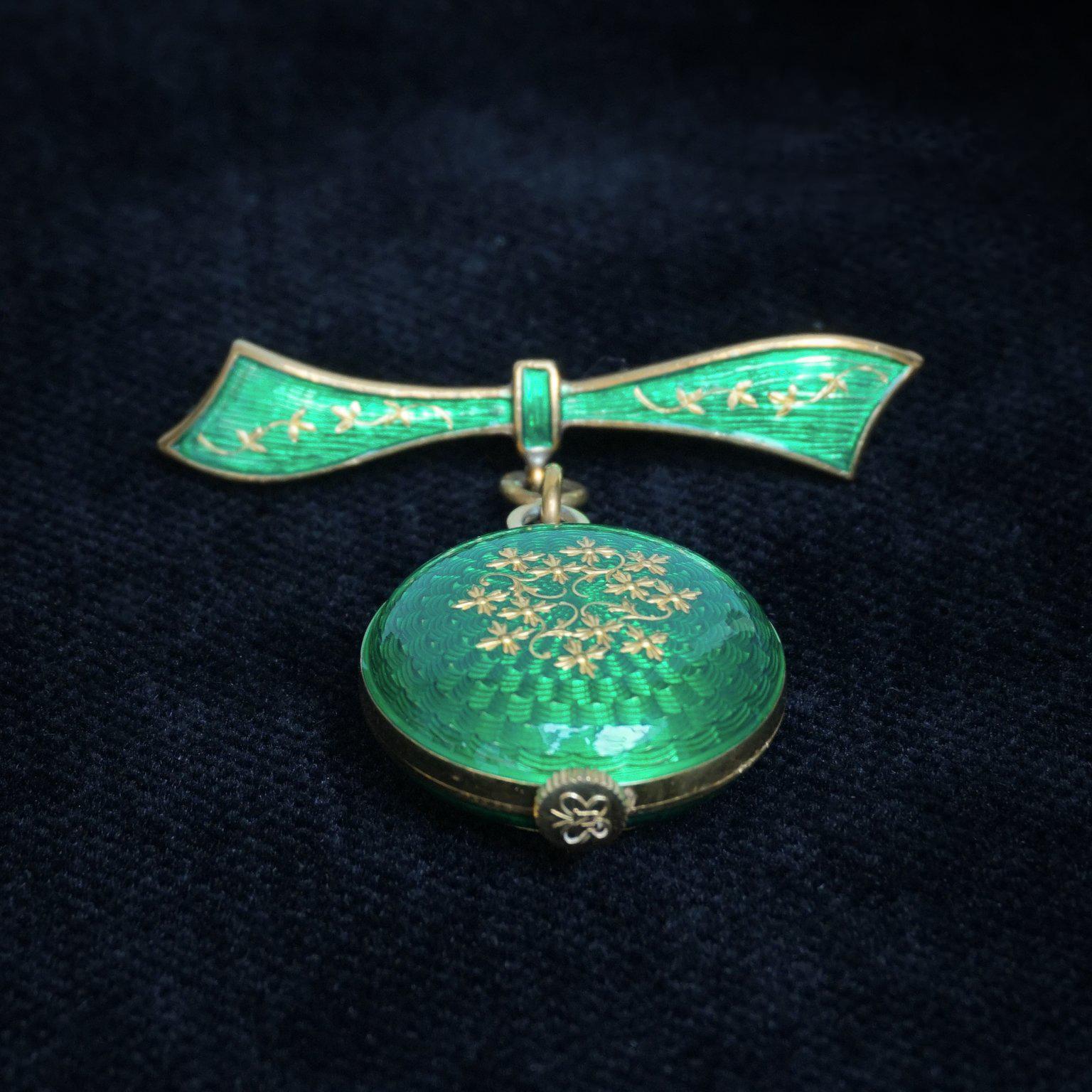 20th Century 1930s Swiss Watch Brooch by Nadine with Green Guilloche Enamel on Gilt Silver