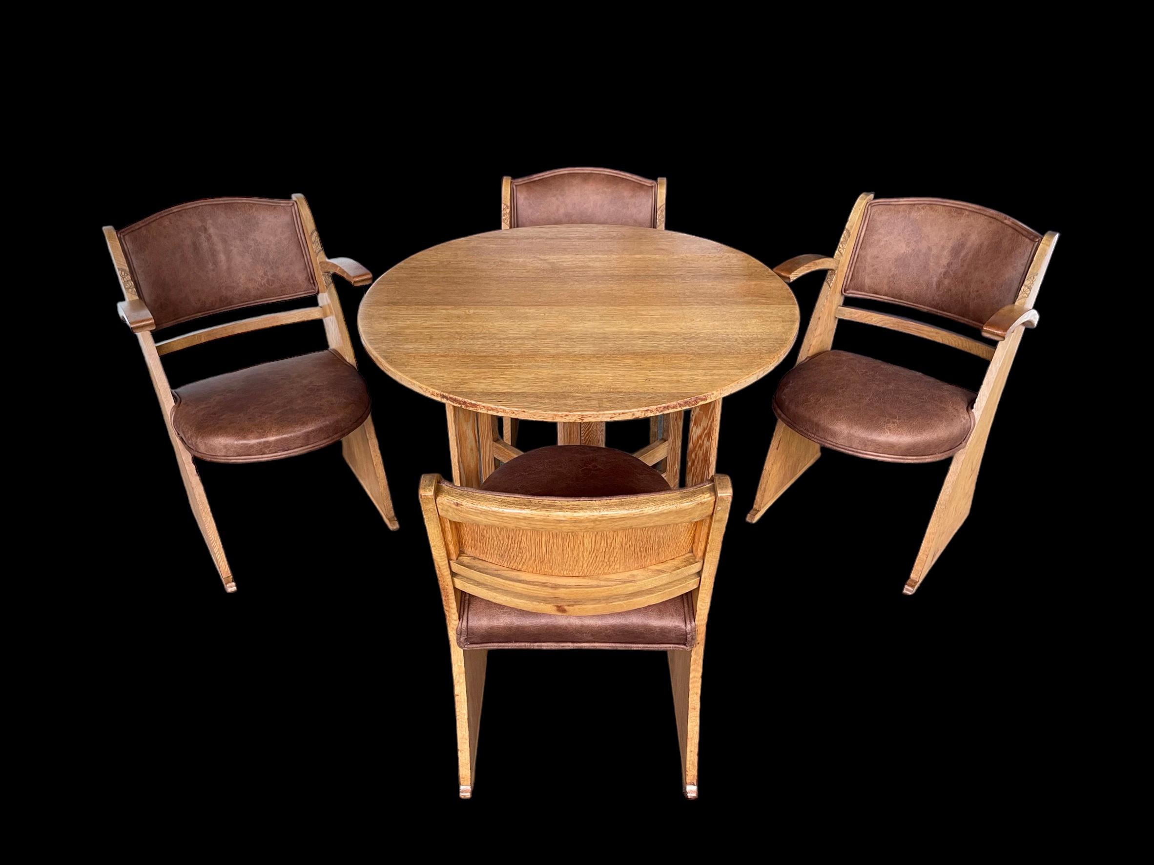 Table et quatre chaises de Gomme, 1930 en vente 5