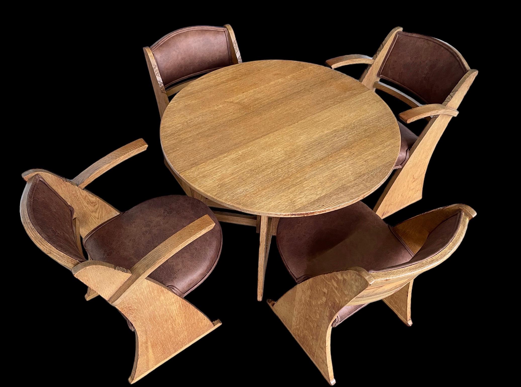 Table et quatre chaises de Gomme, 1930 en vente 6