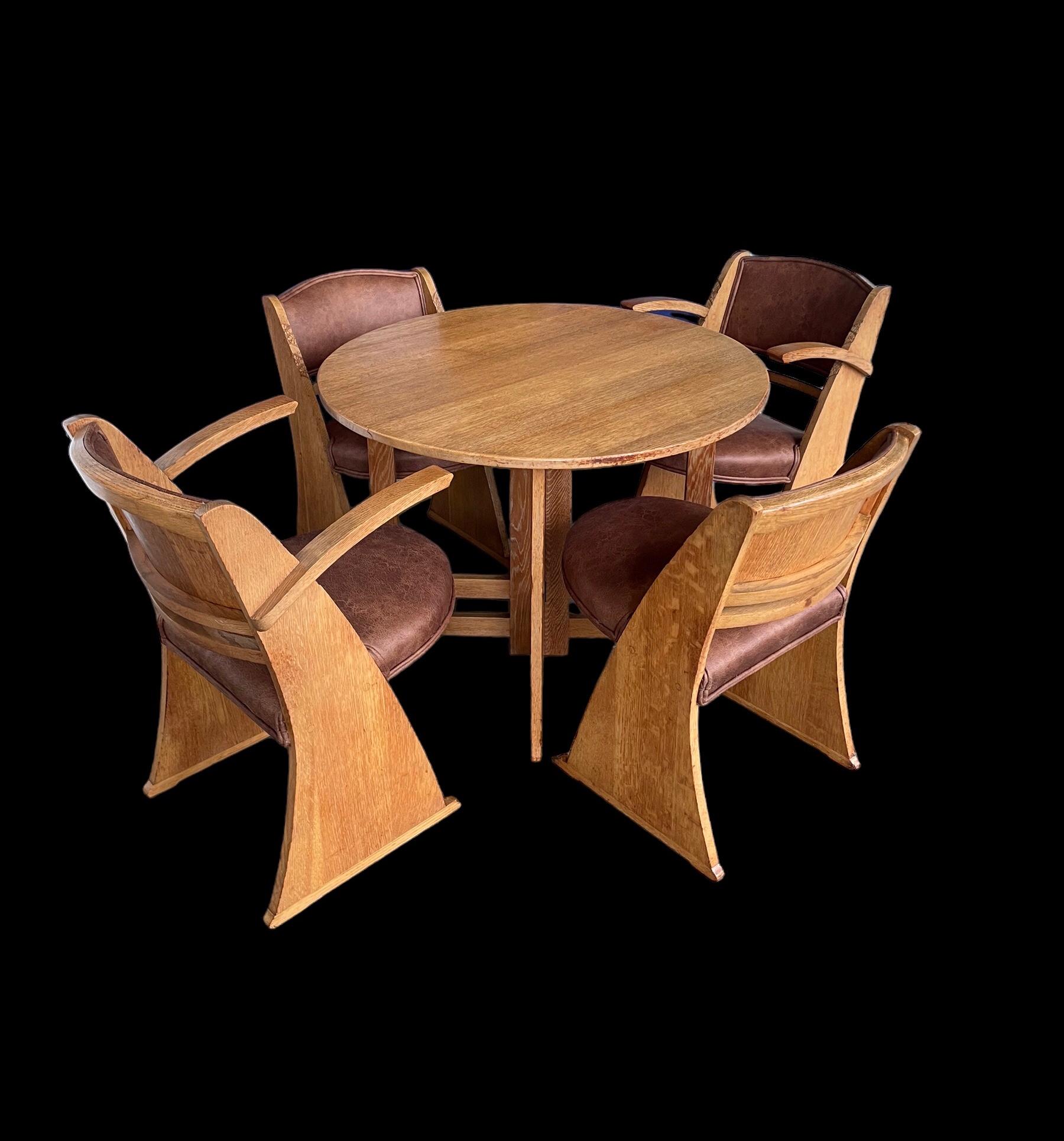 Table et quatre chaises de Gomme, 1930 en vente 11