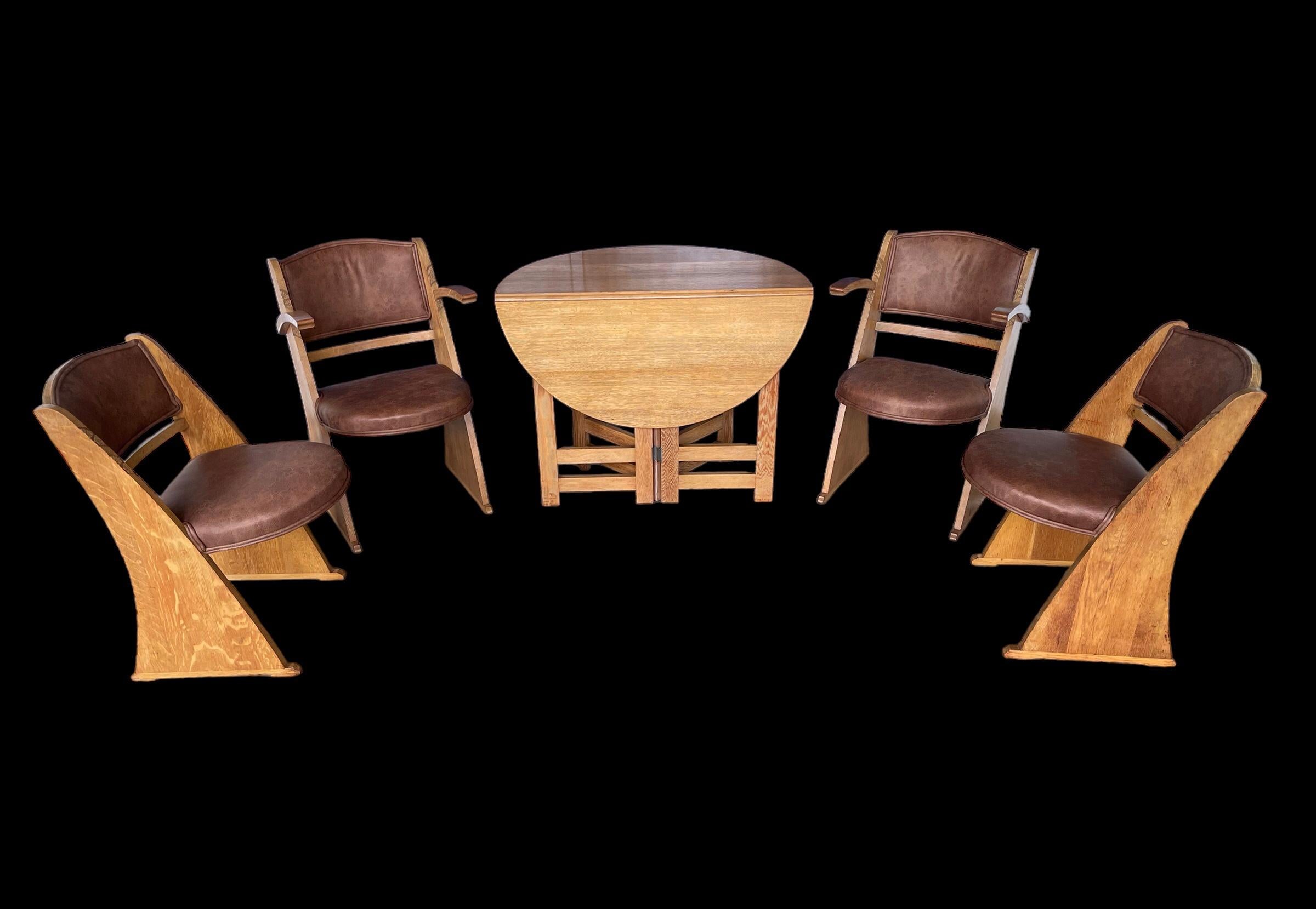 Art déco Table et quatre chaises de Gomme, 1930 en vente