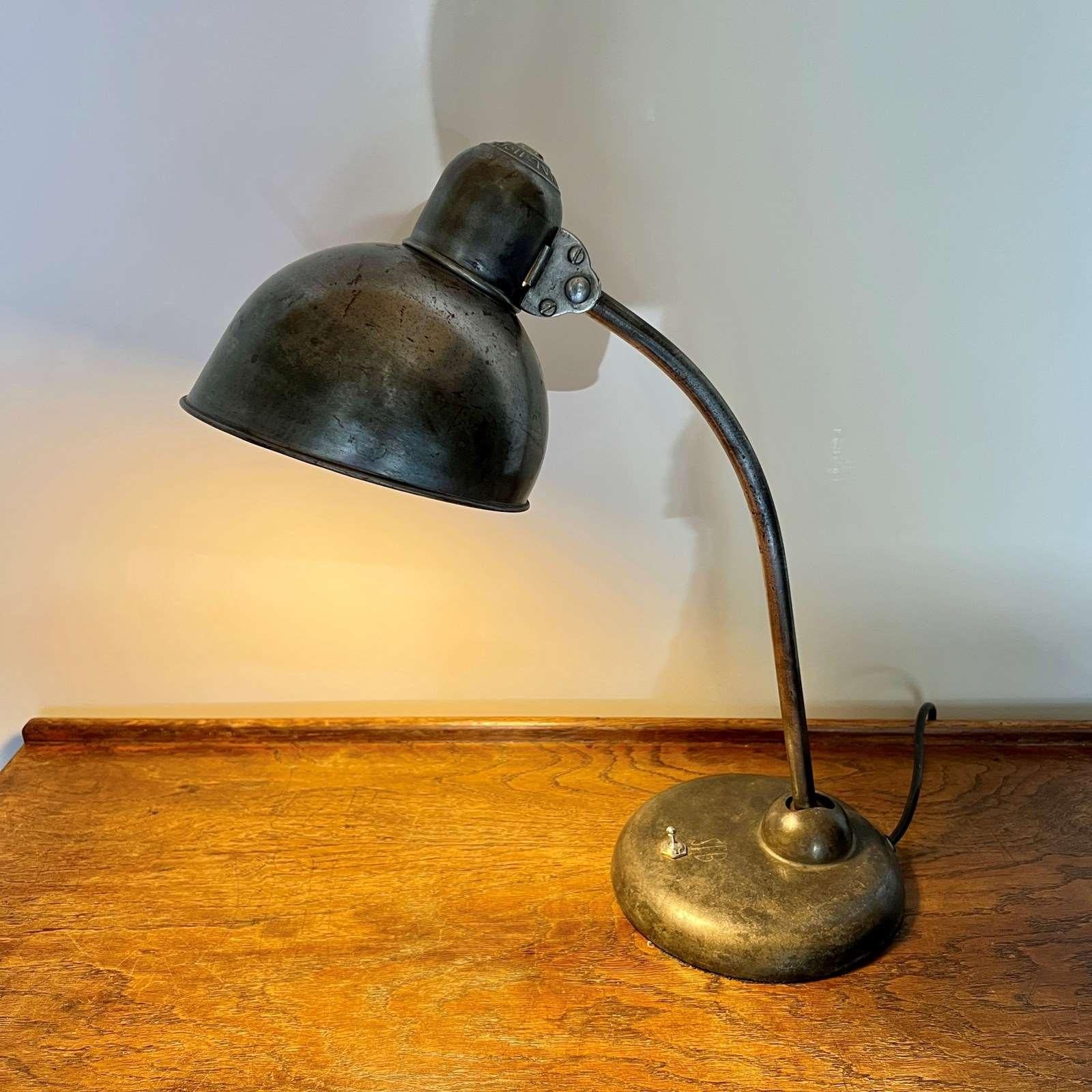 Bauhaus Lampe de bureau Kaiser Idell par Christian Dell, années 1930 en vente