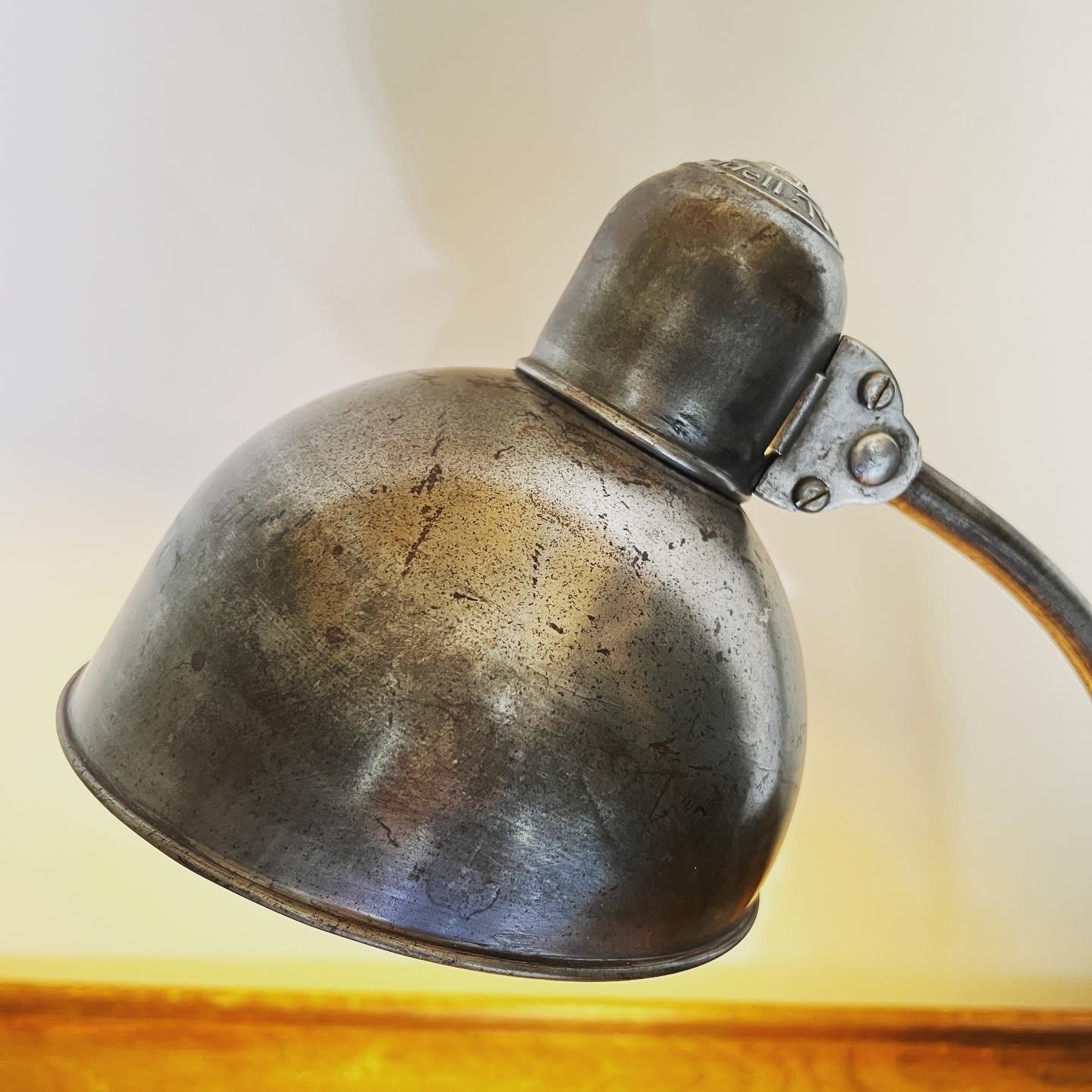 Allemand Lampe de bureau Kaiser Idell par Christian Dell, années 1930 en vente
