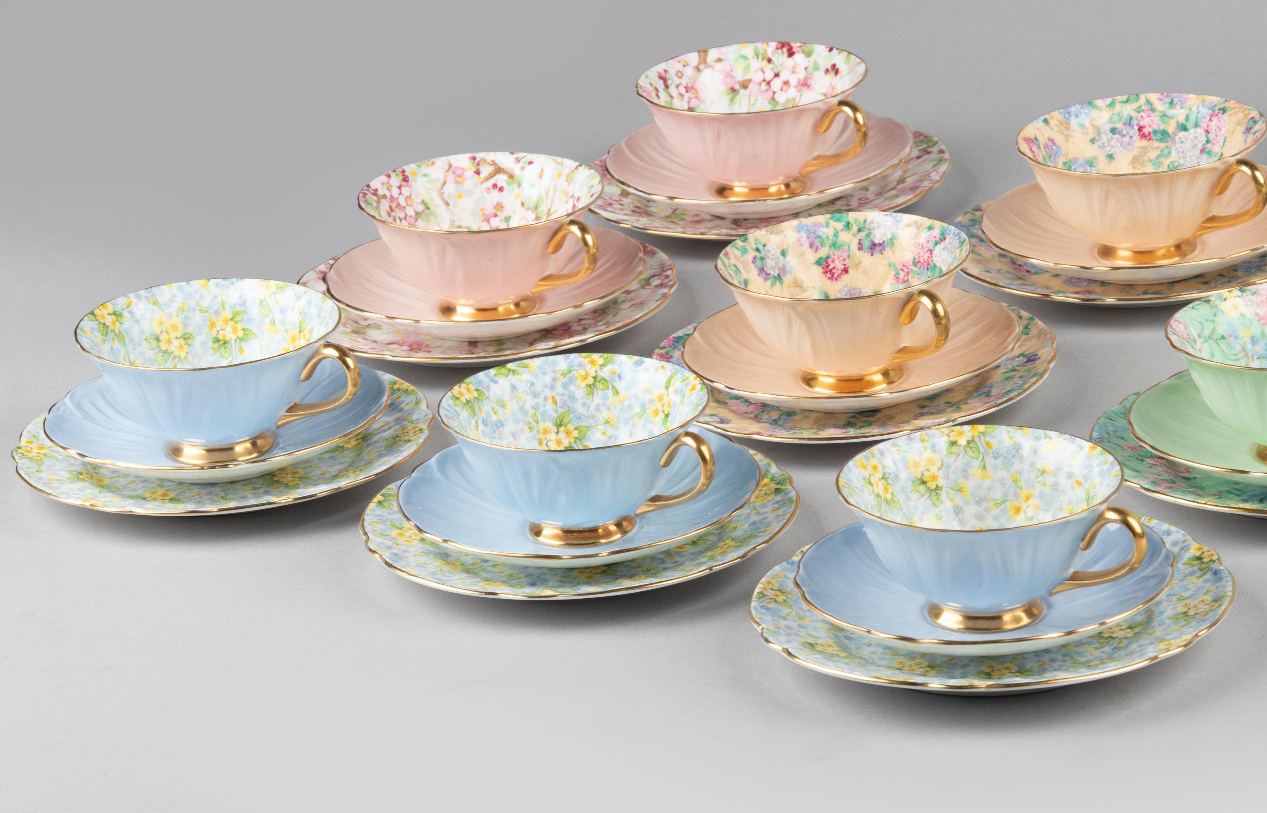 1930's Teaset for 10 Persons Made by Shelly with Chintz Pattern 3
