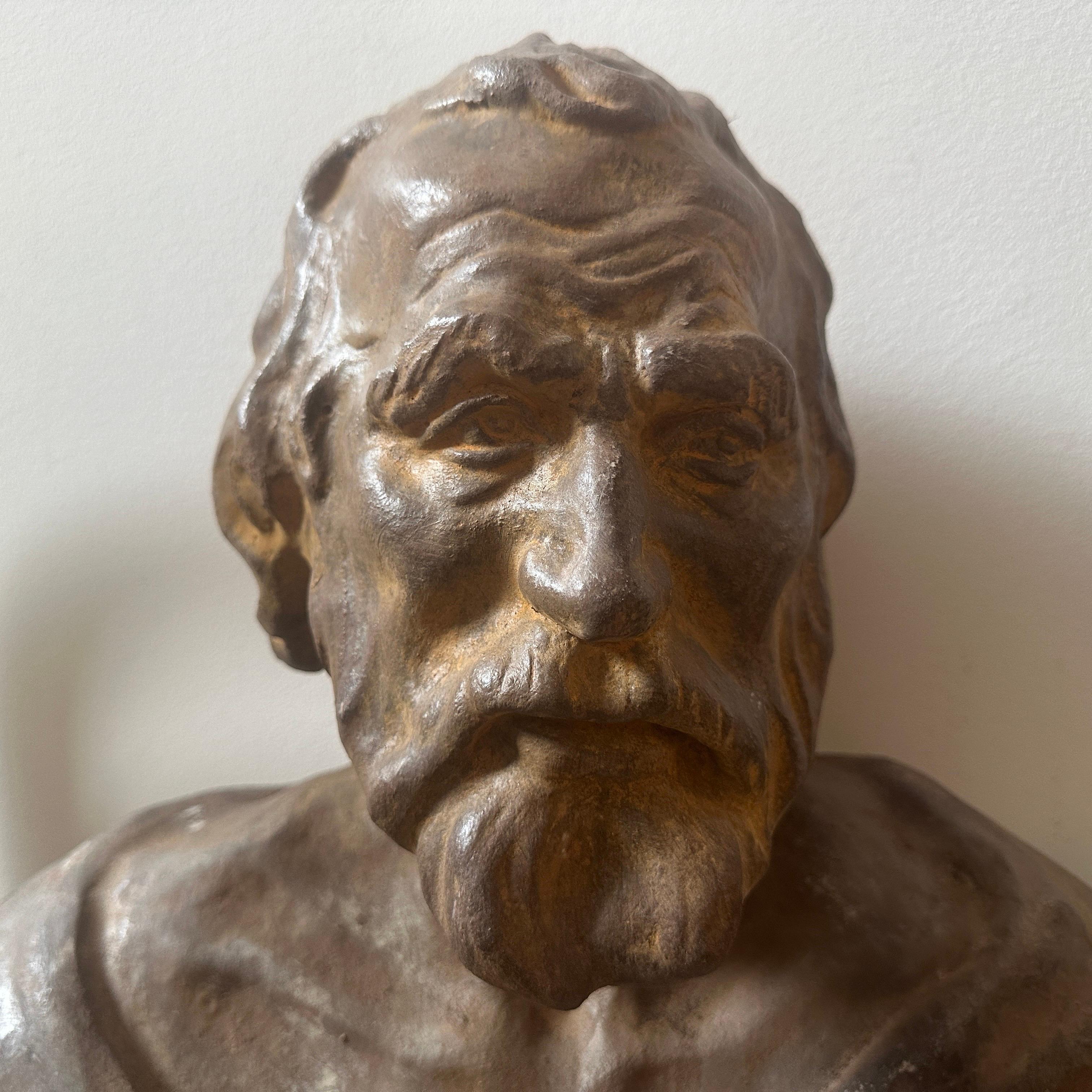 Buste sicilien de Seneca, philosophe, en terre cuite des années 1930 en vente 2
