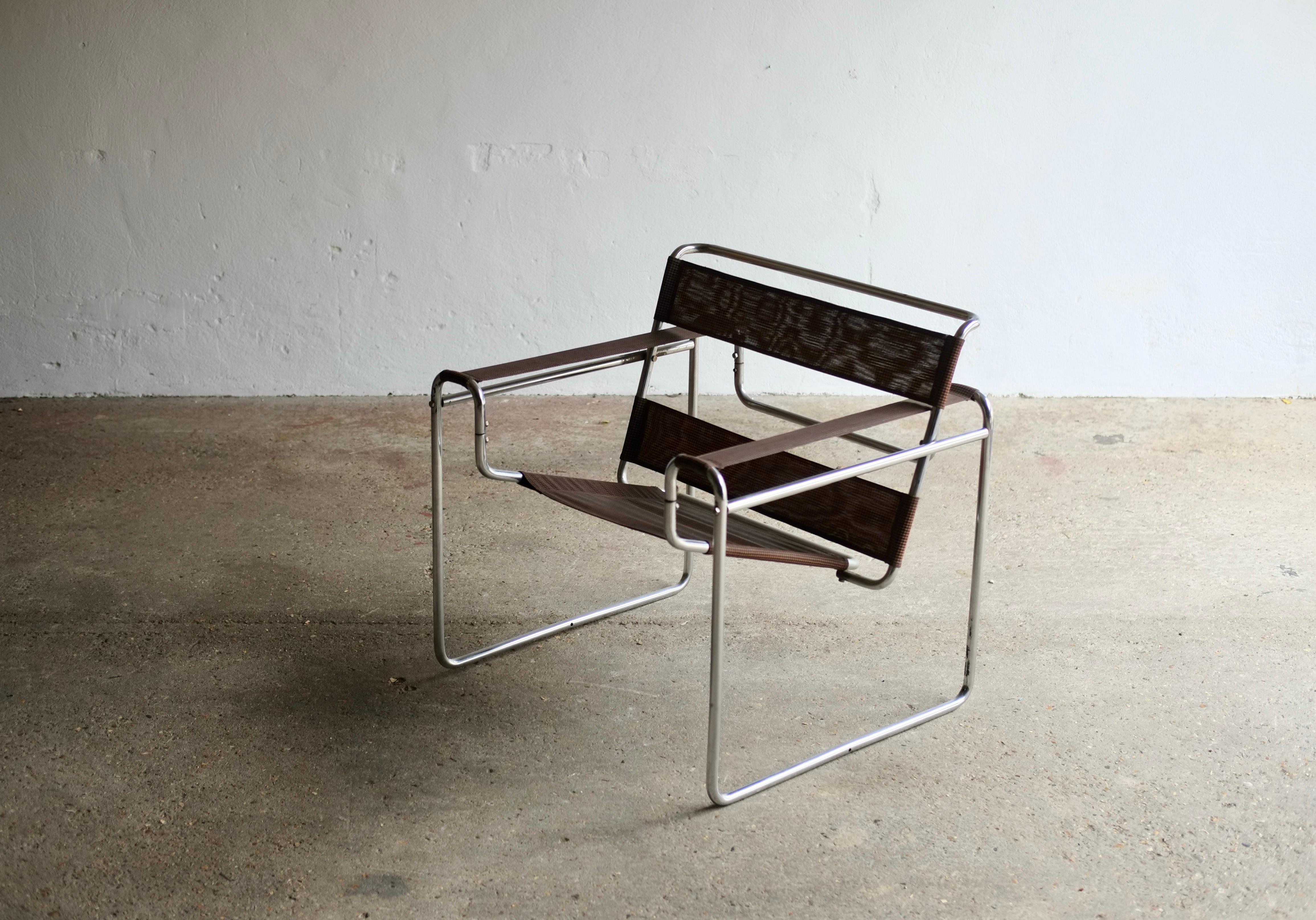 Mid-20th Century 1930's Thonet B3 Wassily Chair by Marcel Breuer