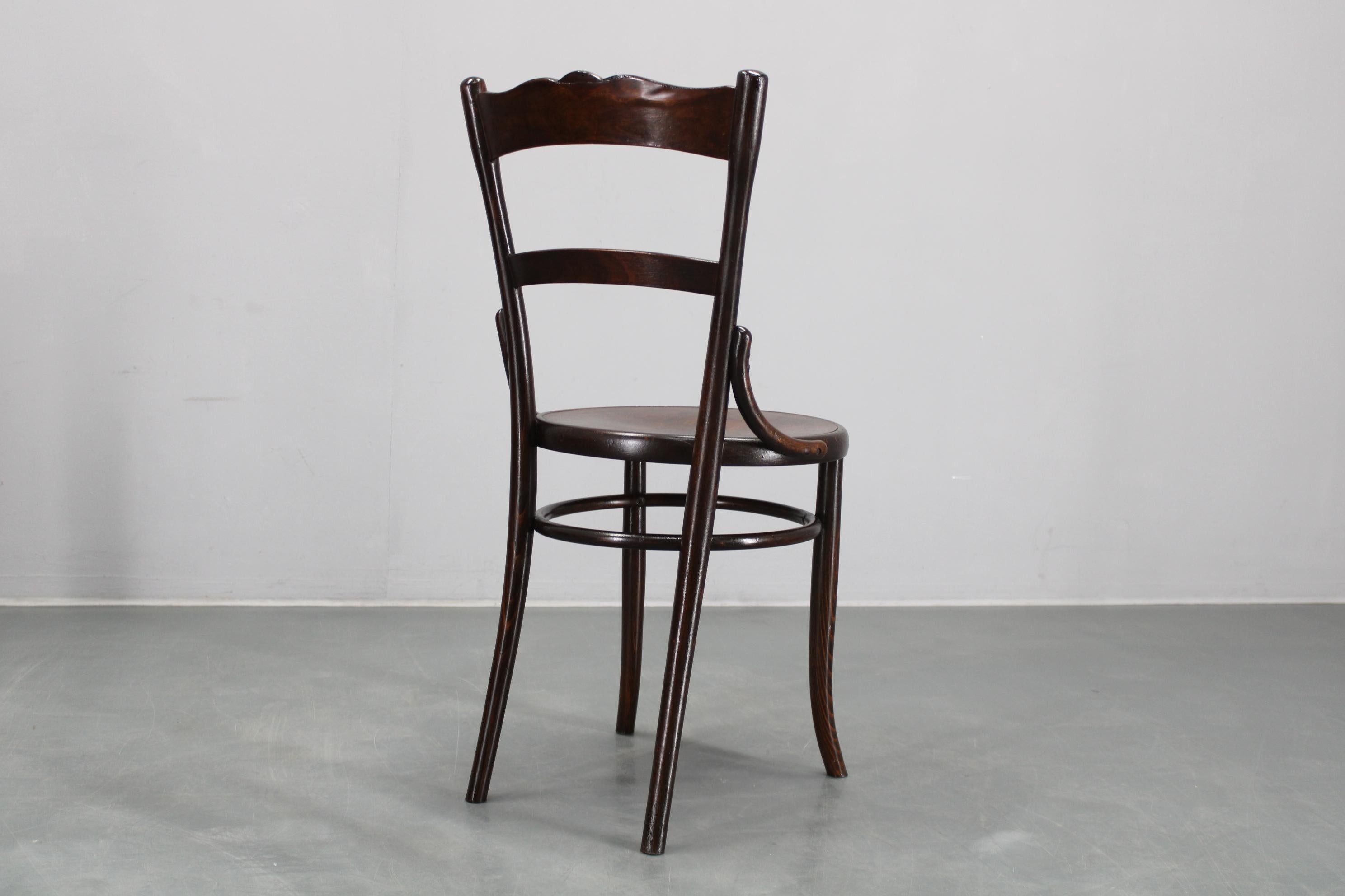 Sedia Thonet degli anni '30, Cecoslovacchia In condizioni buone in vendita a Praha, CZ