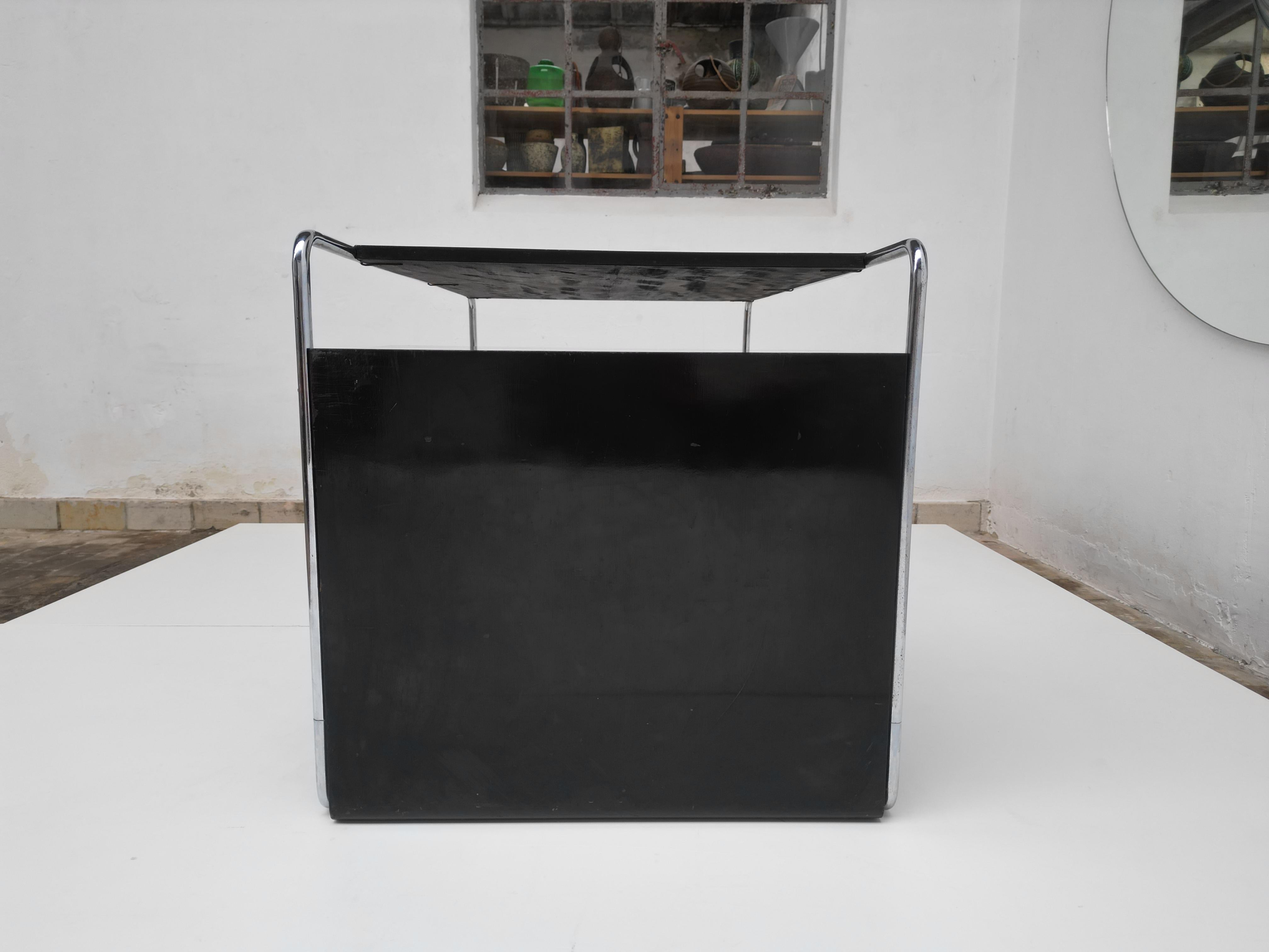 1930's Thonet Desk B 282By Bruno Weill with Unique Dutch Family Provenance For Sale 1