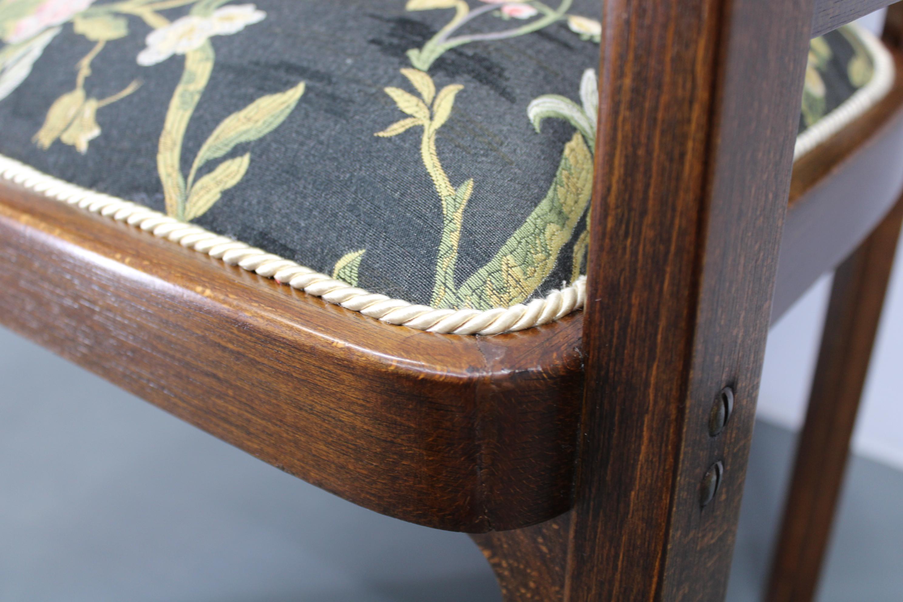 Poltrona Thonet restaurata degli anni '30, Cecoslovacchia in vendita 4
