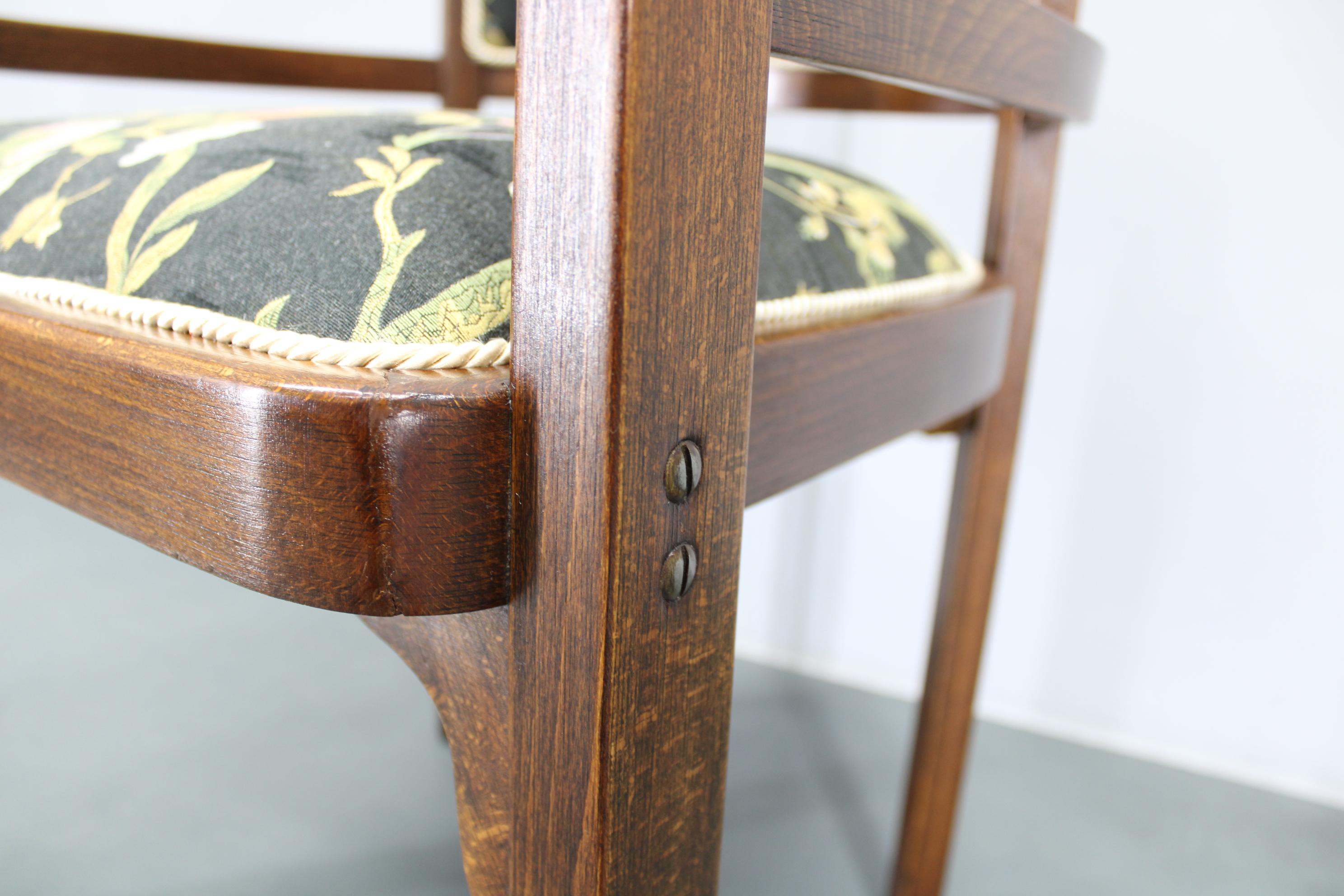 Poltrona Thonet restaurata degli anni '30, Cecoslovacchia in vendita 5