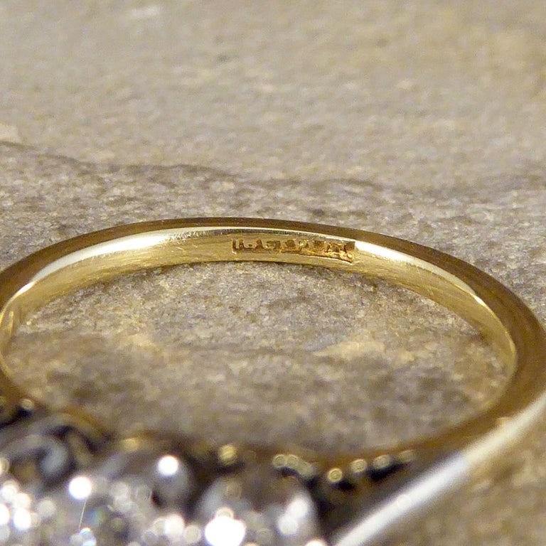 Women's or Men's 1930's Three Stone Diamond Ring in 18ct Yellow Gold and Platinum