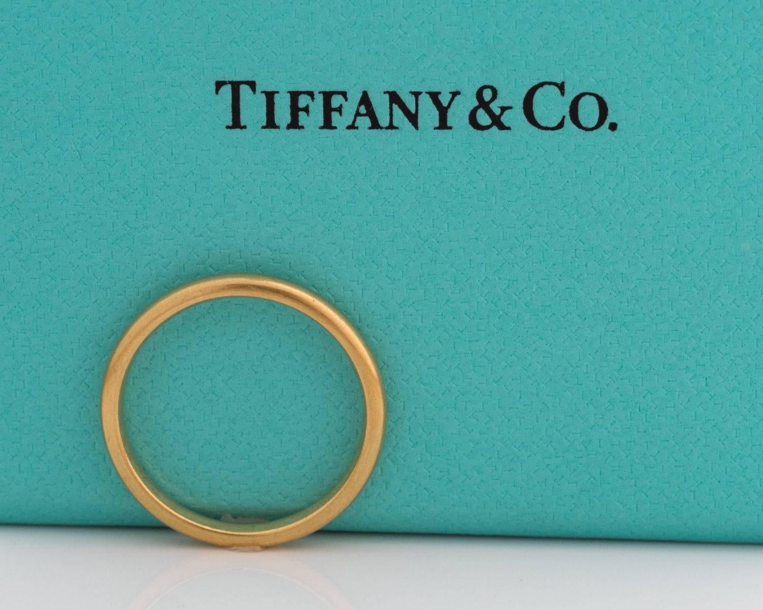 1930s Tiffany & Co. 18 Karat Yellow Gold Wedding Band Ring In Good Condition In Atlanta, GA