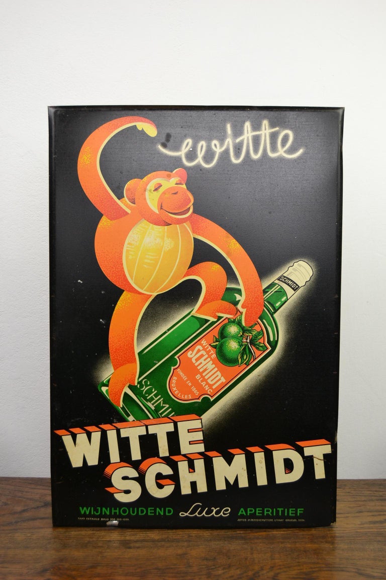 1930s Tin Advertising Sign for Belgian Liquor with a Monkey and Bottle In Good Condition For Sale In Antwerp, BE