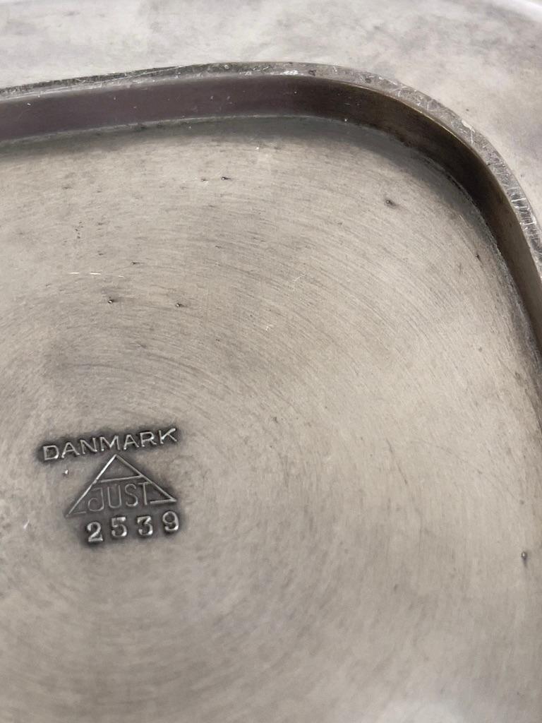 1930er Zinnteller von Metallarbeiter Just Andersen Dänemark im Angebot 1