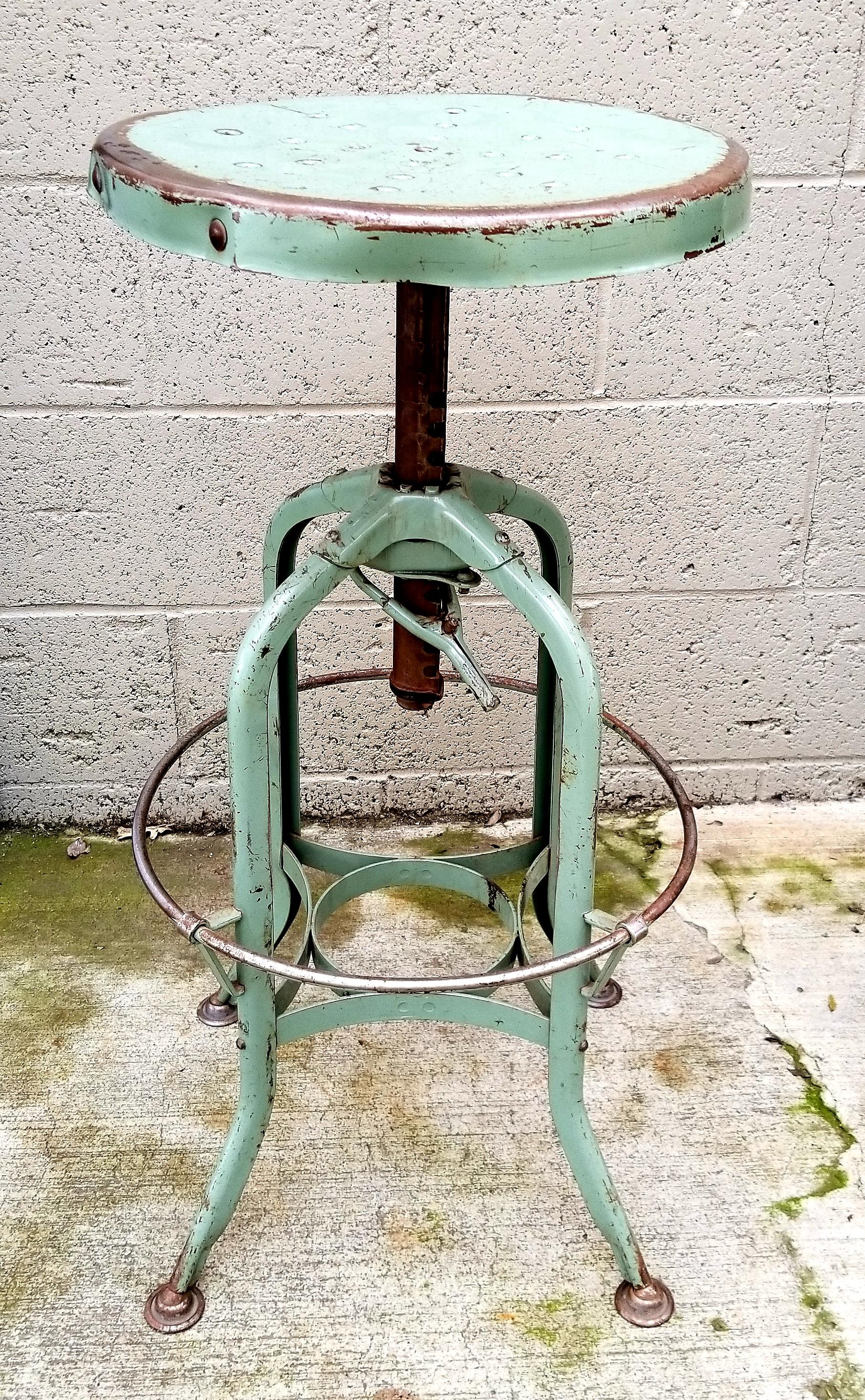Industrial 1930s Toledo Drafting or Factory Stool For Sale