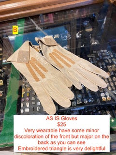 1930s Triangle Embroidery Gloves