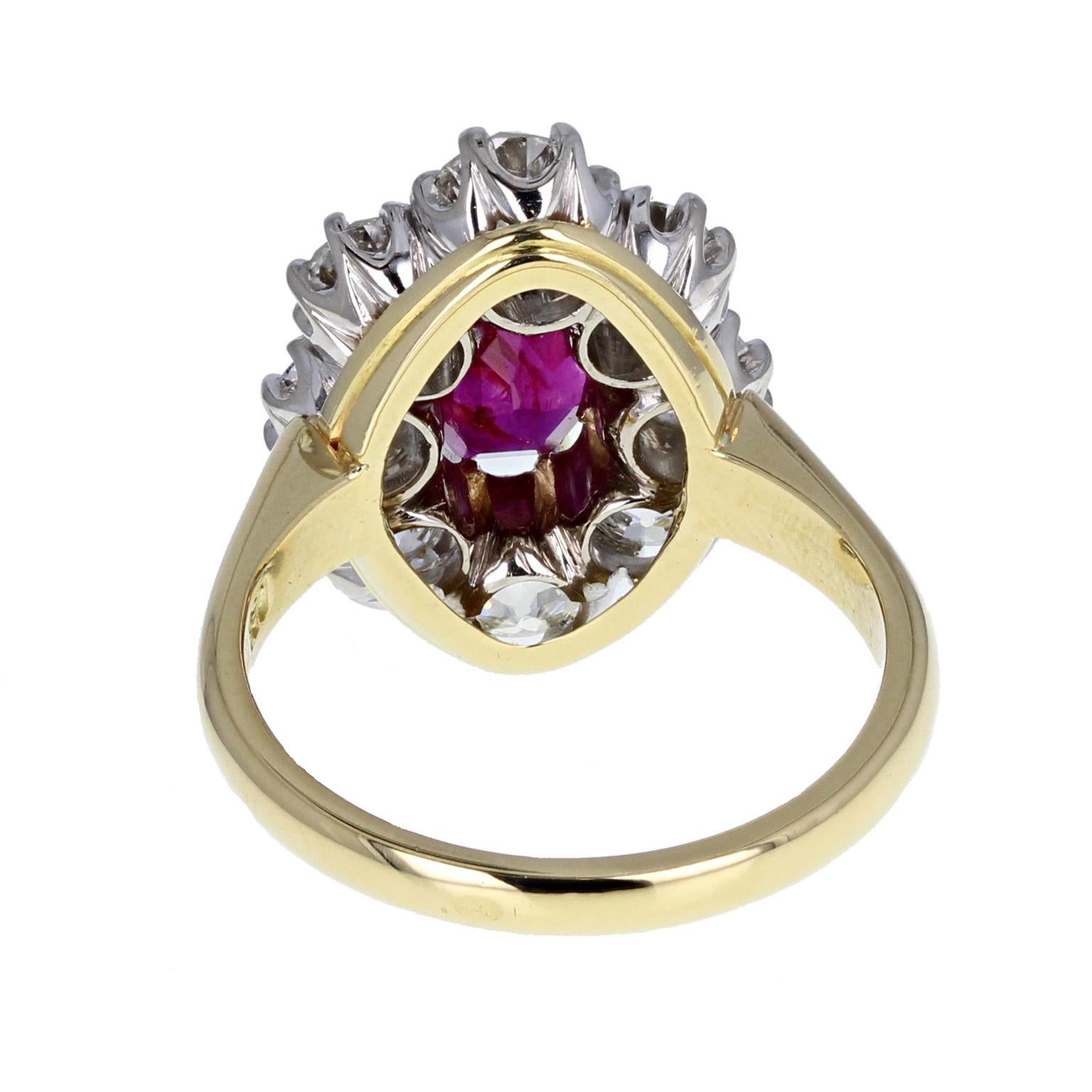 1930s Untreated Burma Ruby Diamond Oval Cluster Ring In Excellent Condition For Sale In Newcastle Upon Tyne, GB