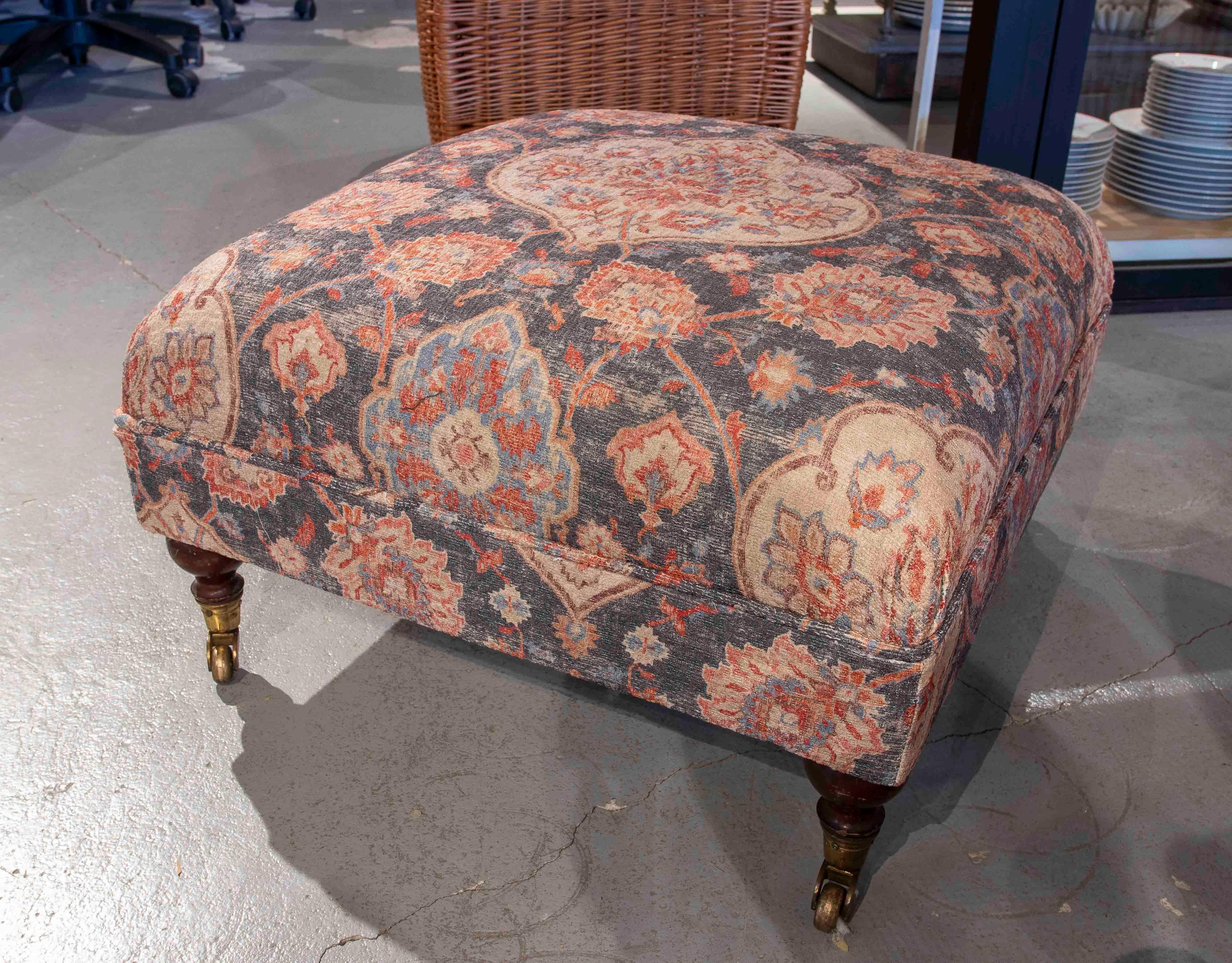 20th Century 1930s Upholstered Ottoman Bench with Oriental-inspired Floral Print For Sale