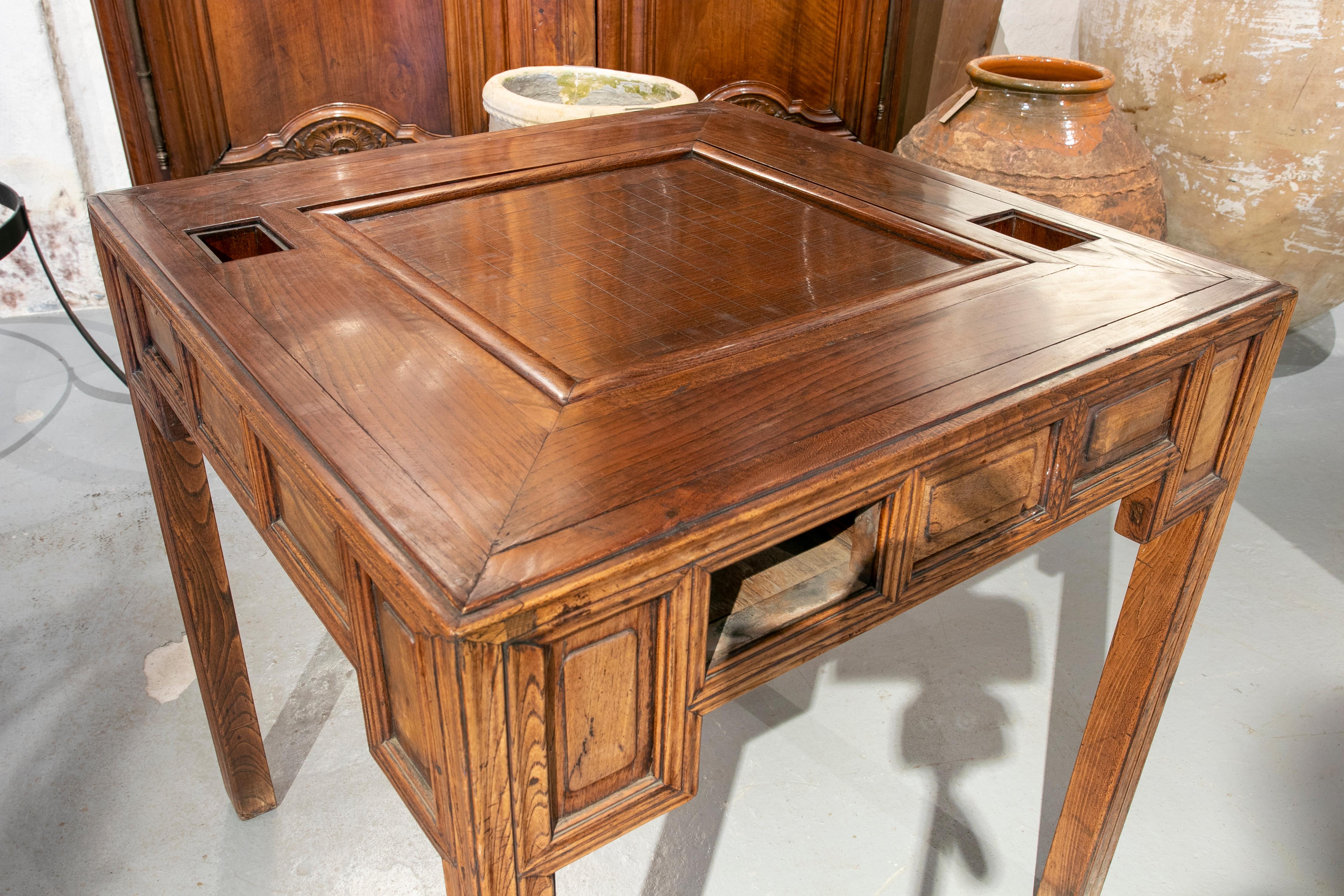 1930s Varnished Wooden Gaming Table with Drawers  For Sale 1