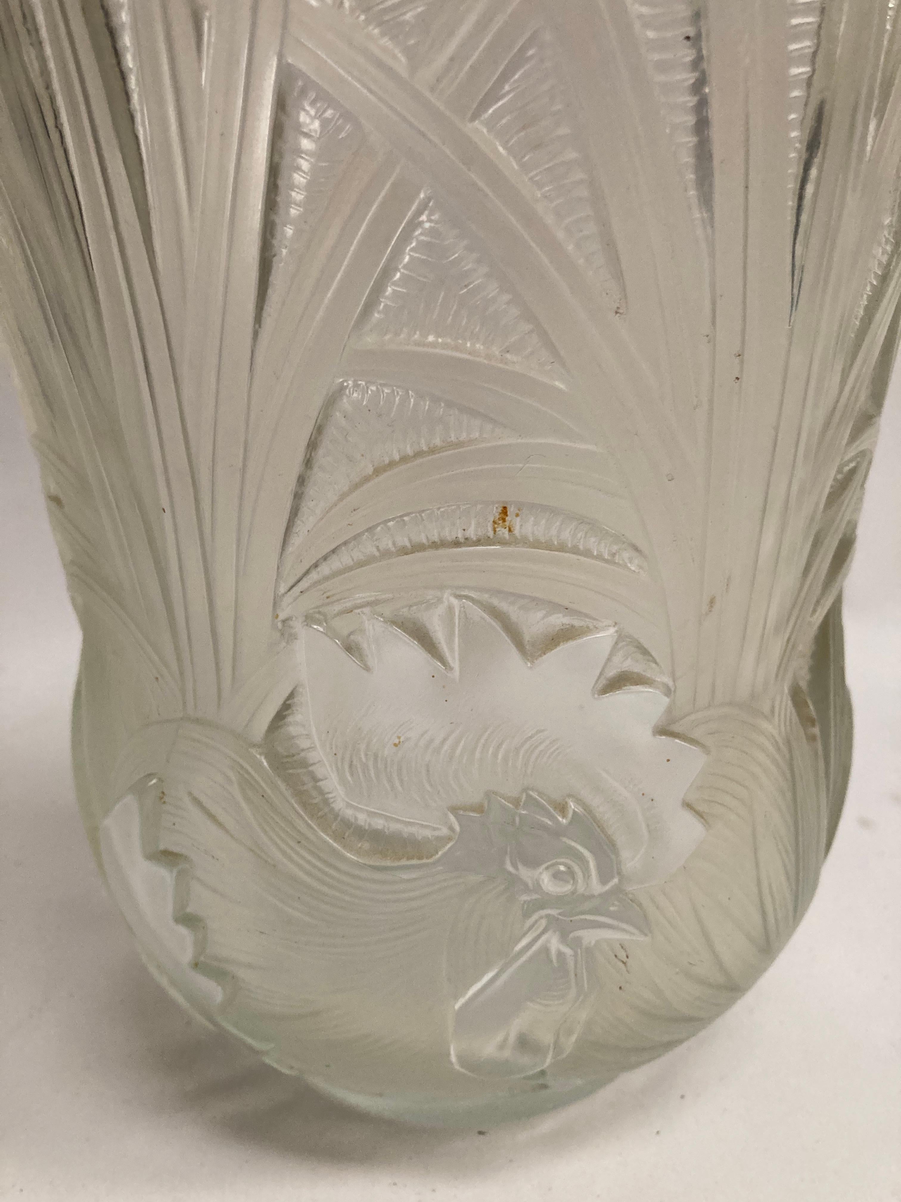 Mid-20th Century 1930's Vase in Moulded Pressed Glass by Verlys 