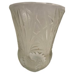 1930's Vase in Moulded Pressed Glass by Verlys 