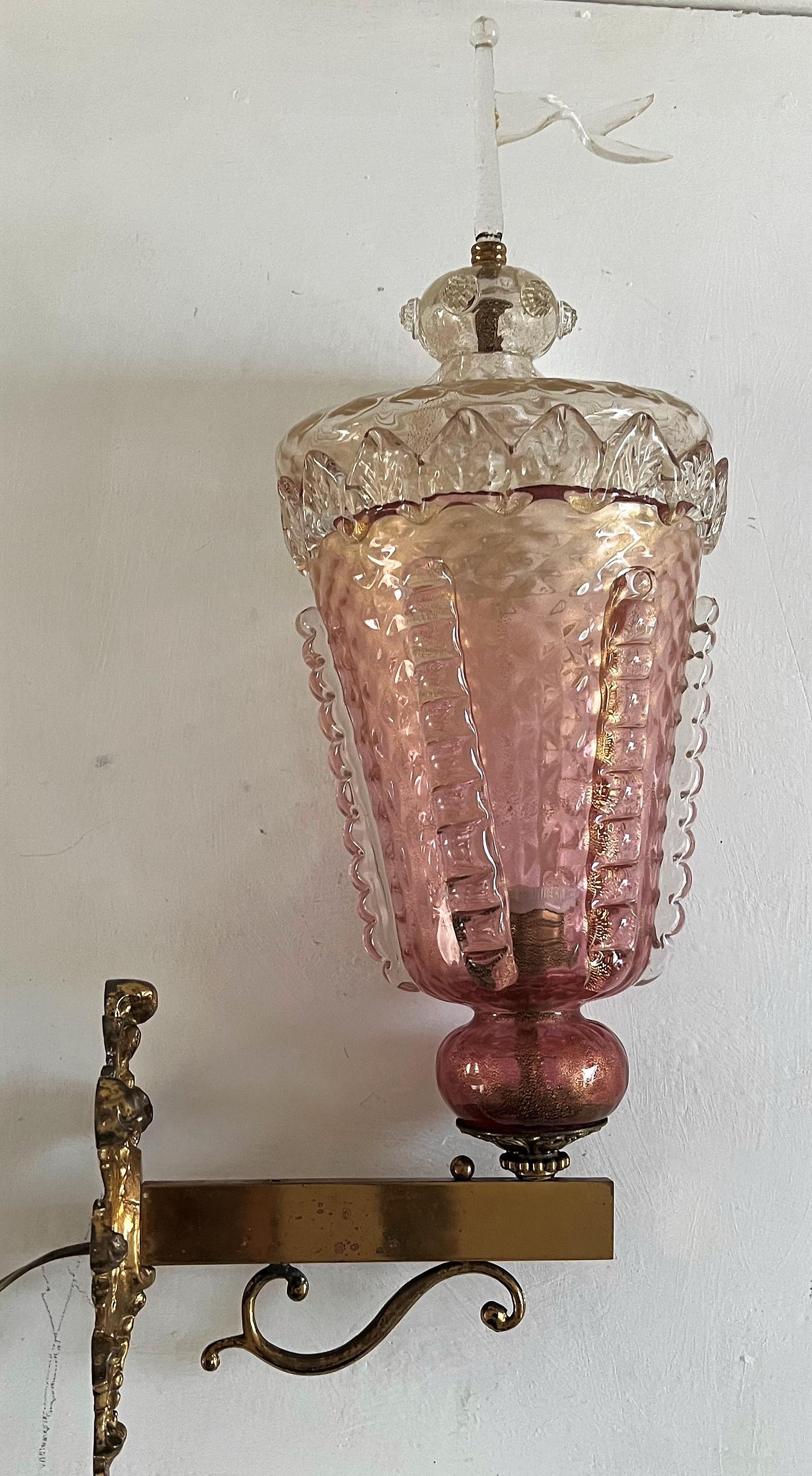 1930s Venetian Lantern Wall light, Manufactured in Murano Glass, Barovier attr. For Sale 6