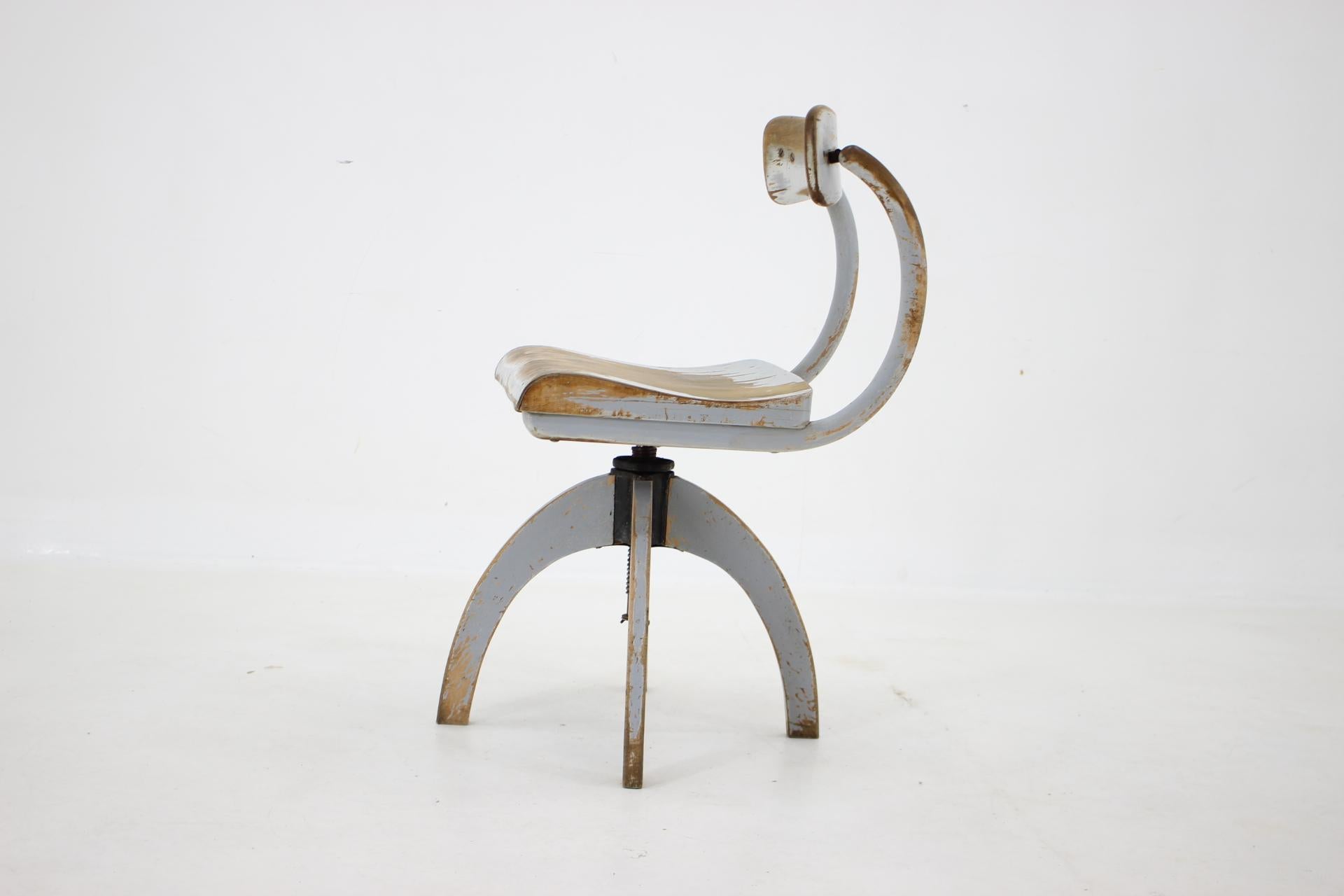 Mid-20th Century 1930s Very Rare Thonet Desk Chair Model B583, Austria