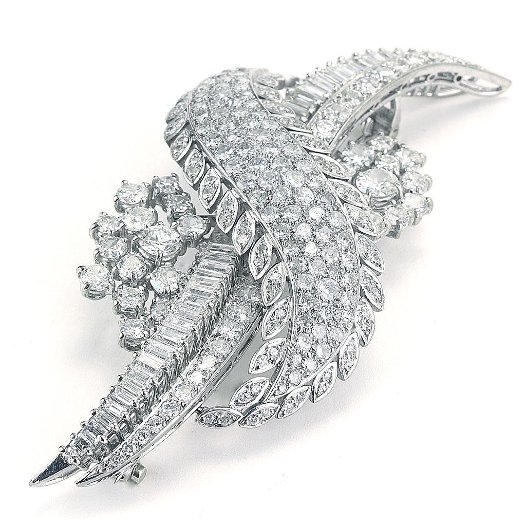 1930er Jahre Vintage 18 Karat / 14 Karat Diamant Pin 16,30 Gesamtkaratgewicht im Zustand „Neu“ im Angebot in Chicago, IL