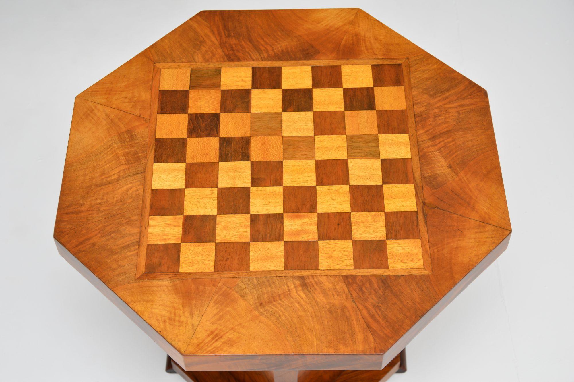 1930's Vintage Art Deco Chess / Coffee Table In Good Condition In London, GB