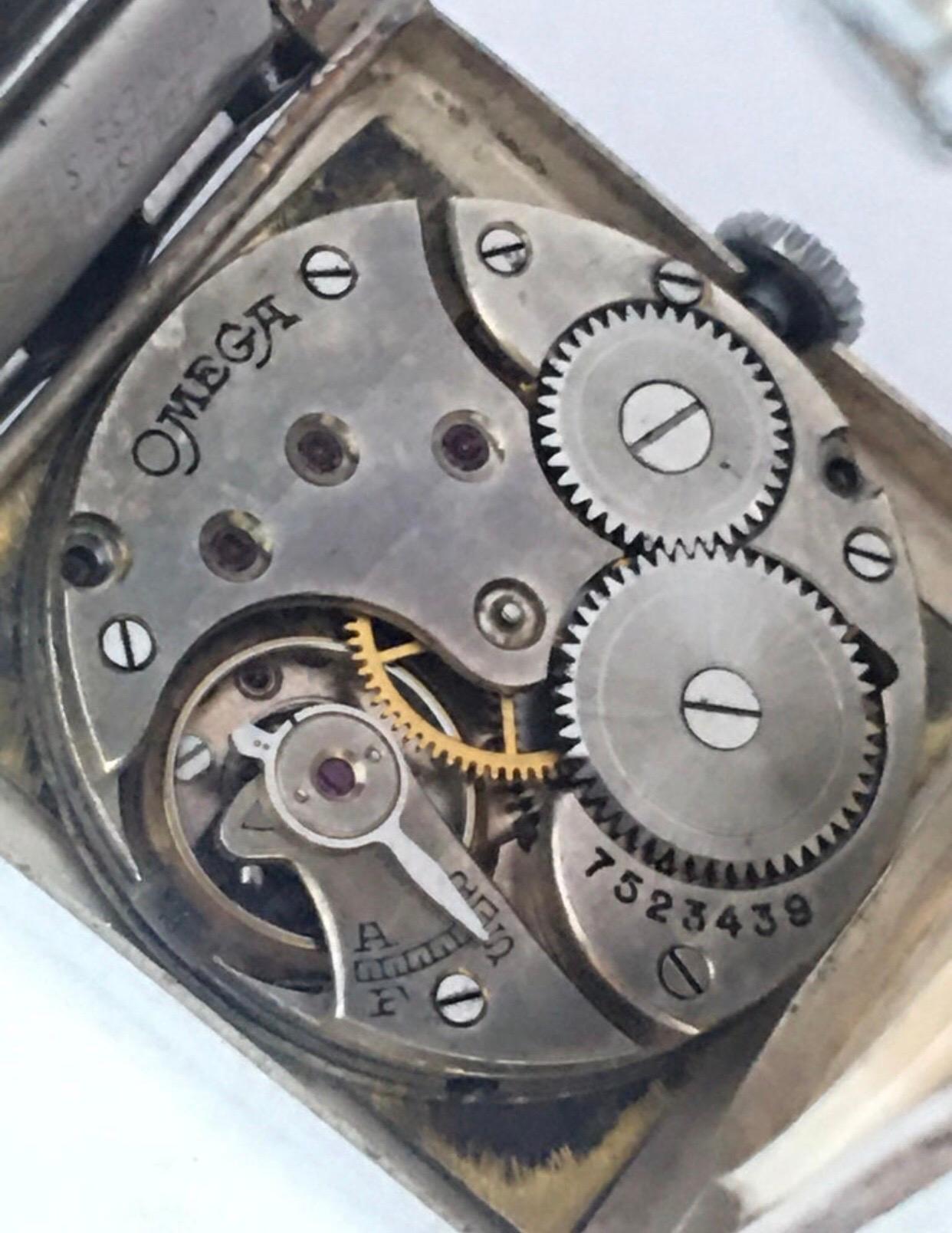1930s Vintage Art Deco Silver Omega Hand-Winding Watch For Sale 1