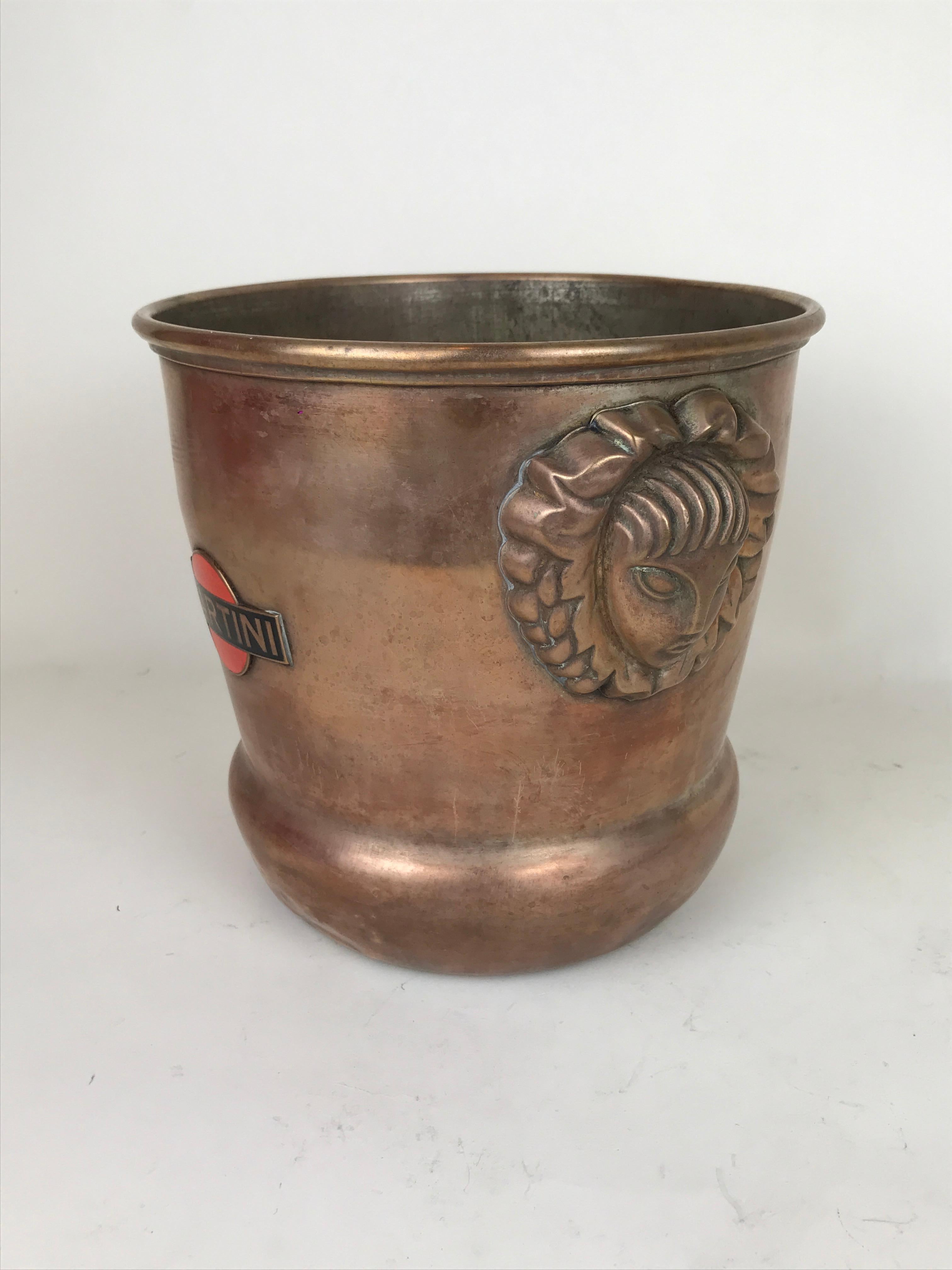 1930s Vintage Brass Italian Ice Bucket Martini with Art Deco Reliefs Made In Fair Condition In Milan, IT