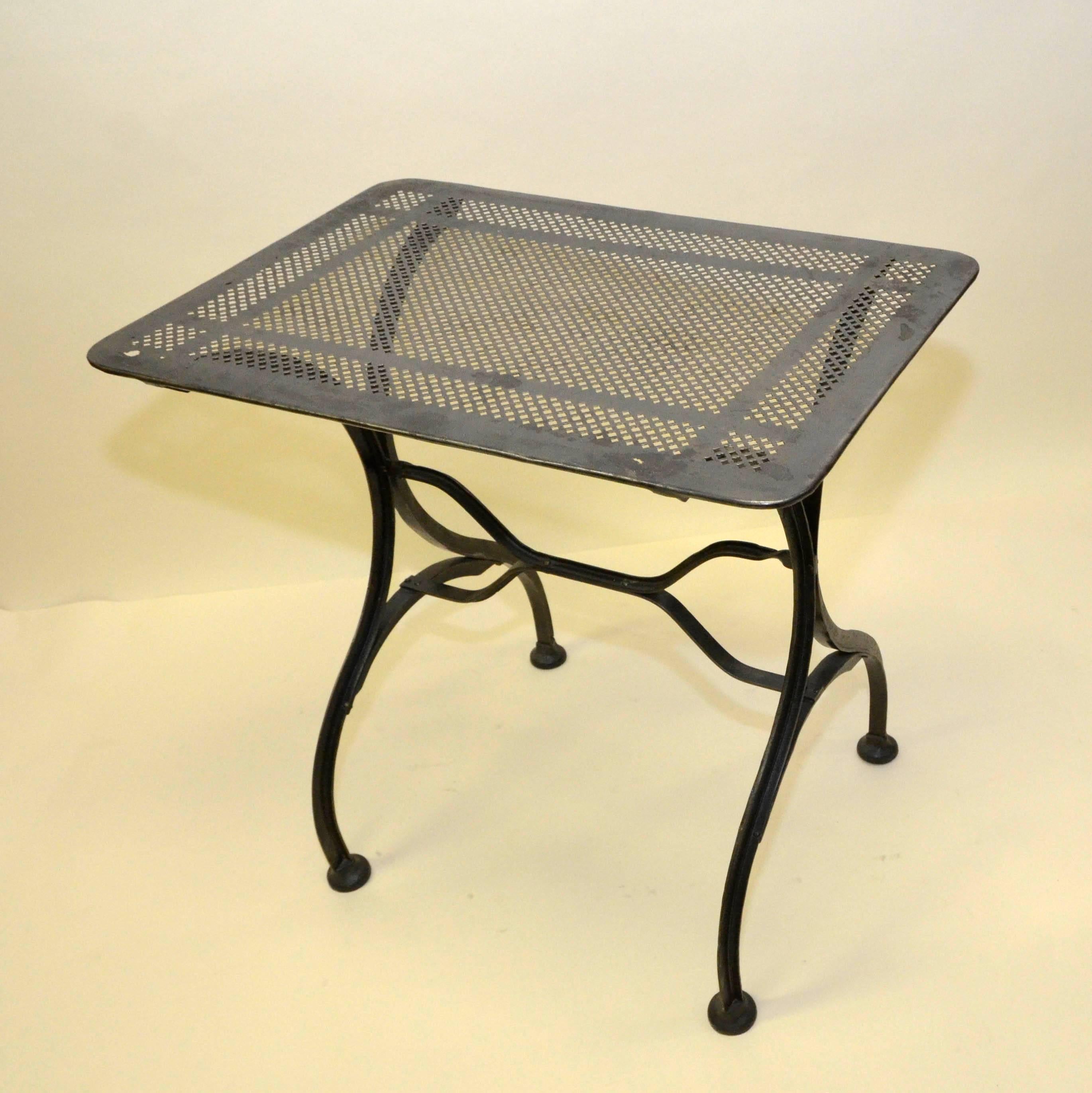 1930s Vintage Italian Stripped Metal Garden Table For Sale 1