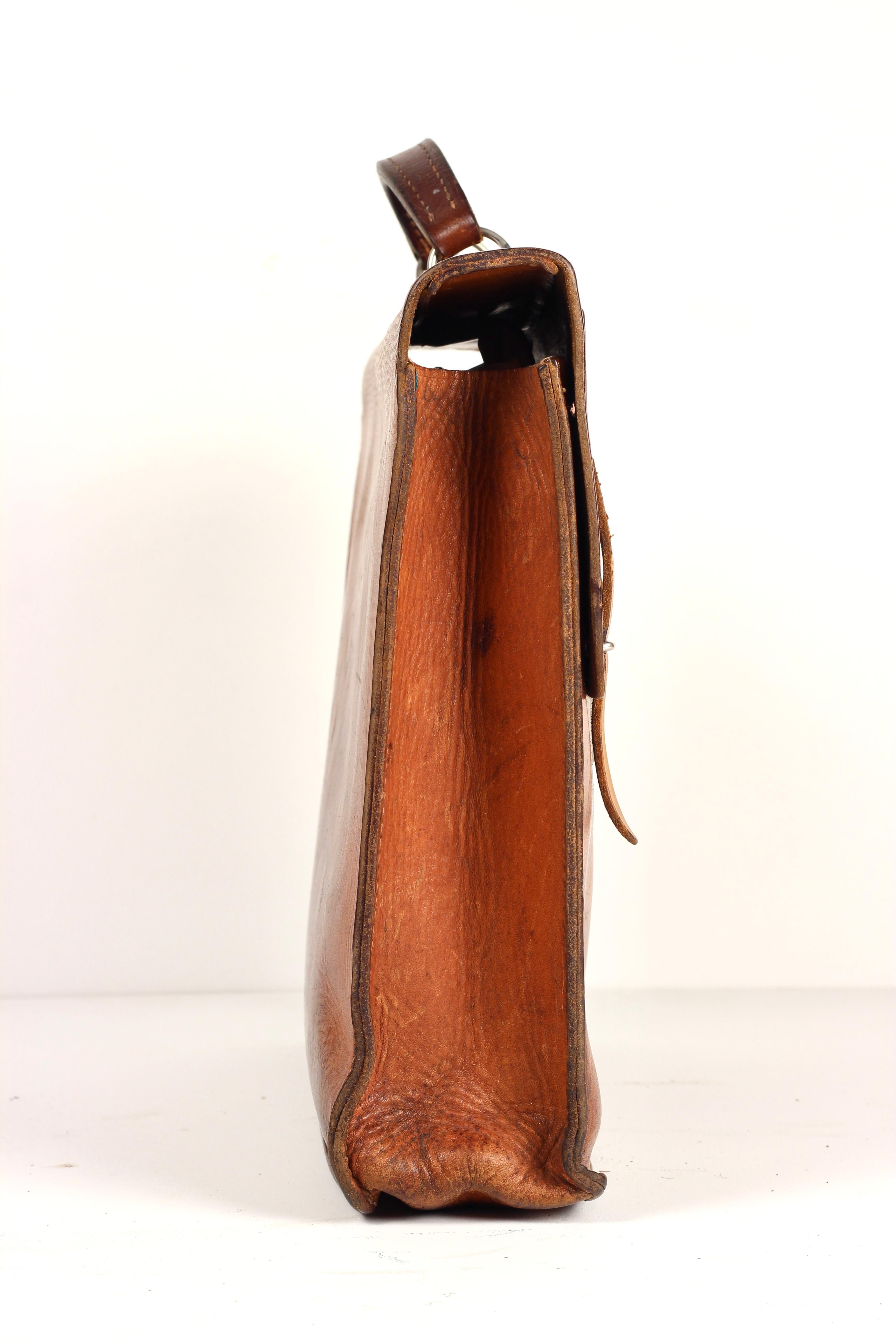 1930er Jahre Vintage Leder Aktentasche Satchel - Englisch Patina Tasche Passt MacBook im Angebot 4