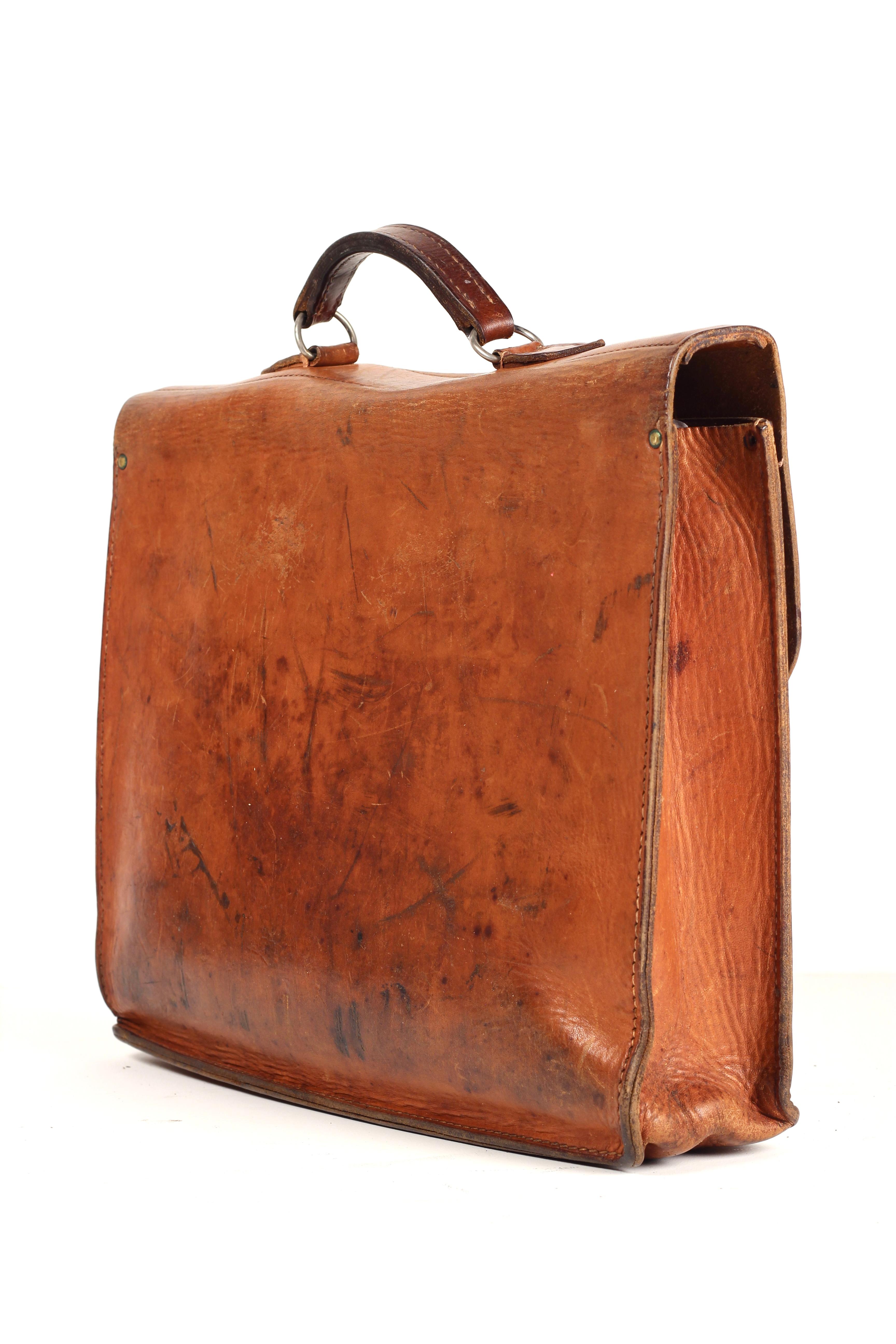 1930er Jahre Vintage Leder Aktentasche Satchel - Englisch Patina Tasche Passt MacBook im Angebot 3
