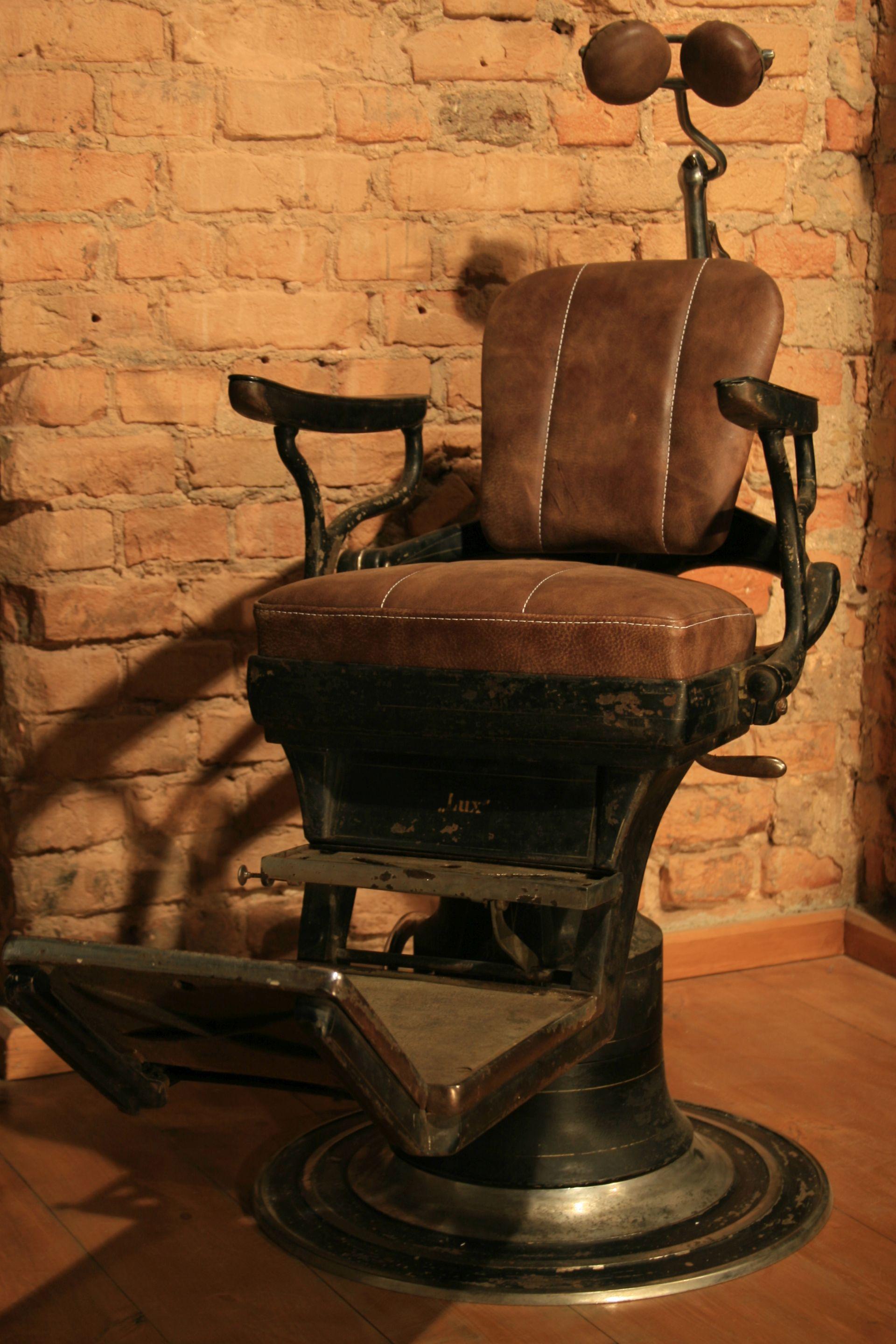 1930s Vintage LUX Dental Chair For Sale 6