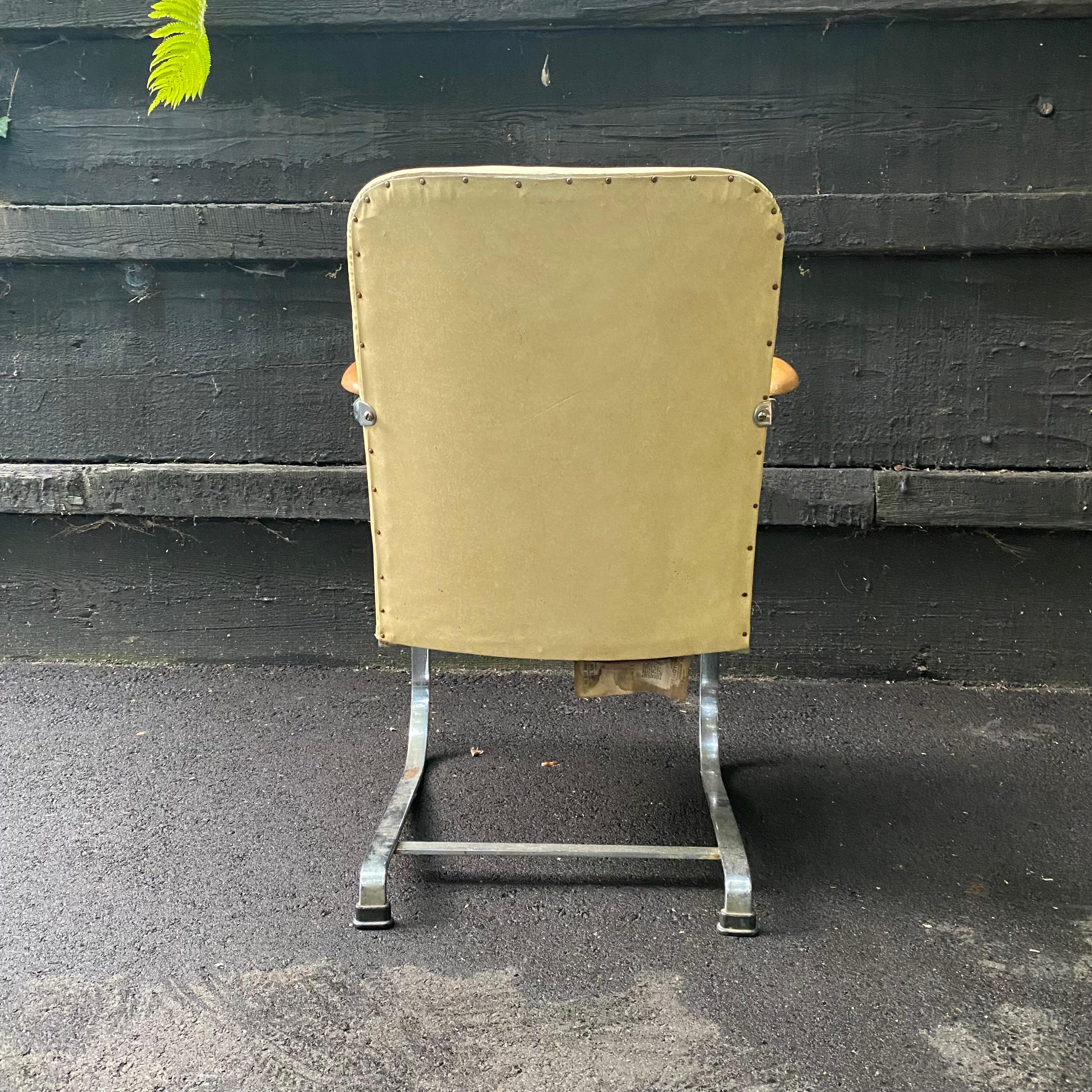 1930s Vintage Machine Age Kem Weber for Lloyd Chrome and Vinyl Lounge Chair In Fair Condition For Sale In Munroe Falls, OH