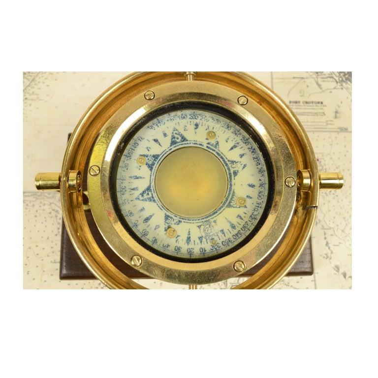 Mid-20th Century 1930s Vintage Nautical Indian Brass Magnetic Compass Mounted on Wooden Board