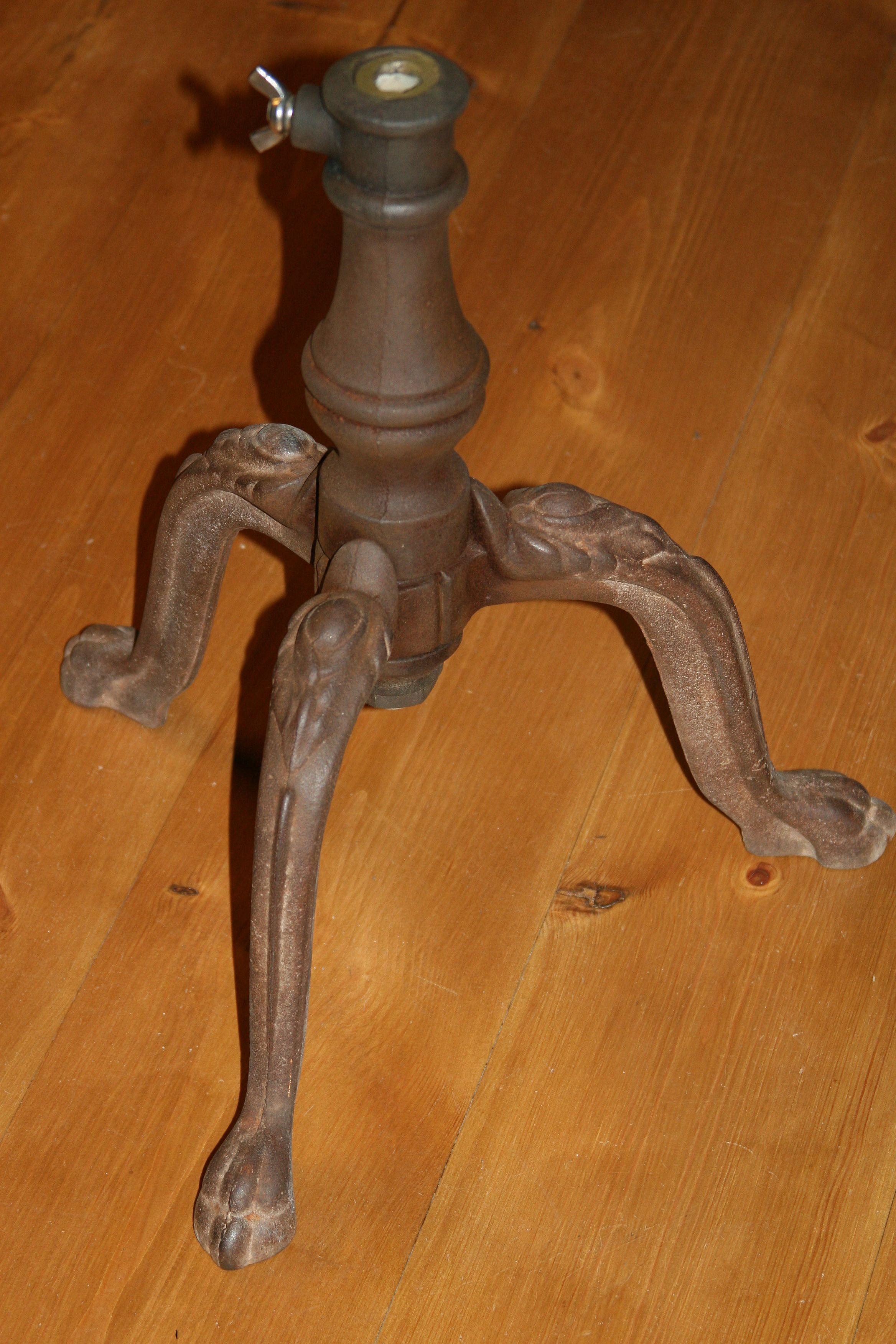 Mid-20th Century 1930s Vintage Pair of Cast Iron Stands for Shop Mannequins For Sale